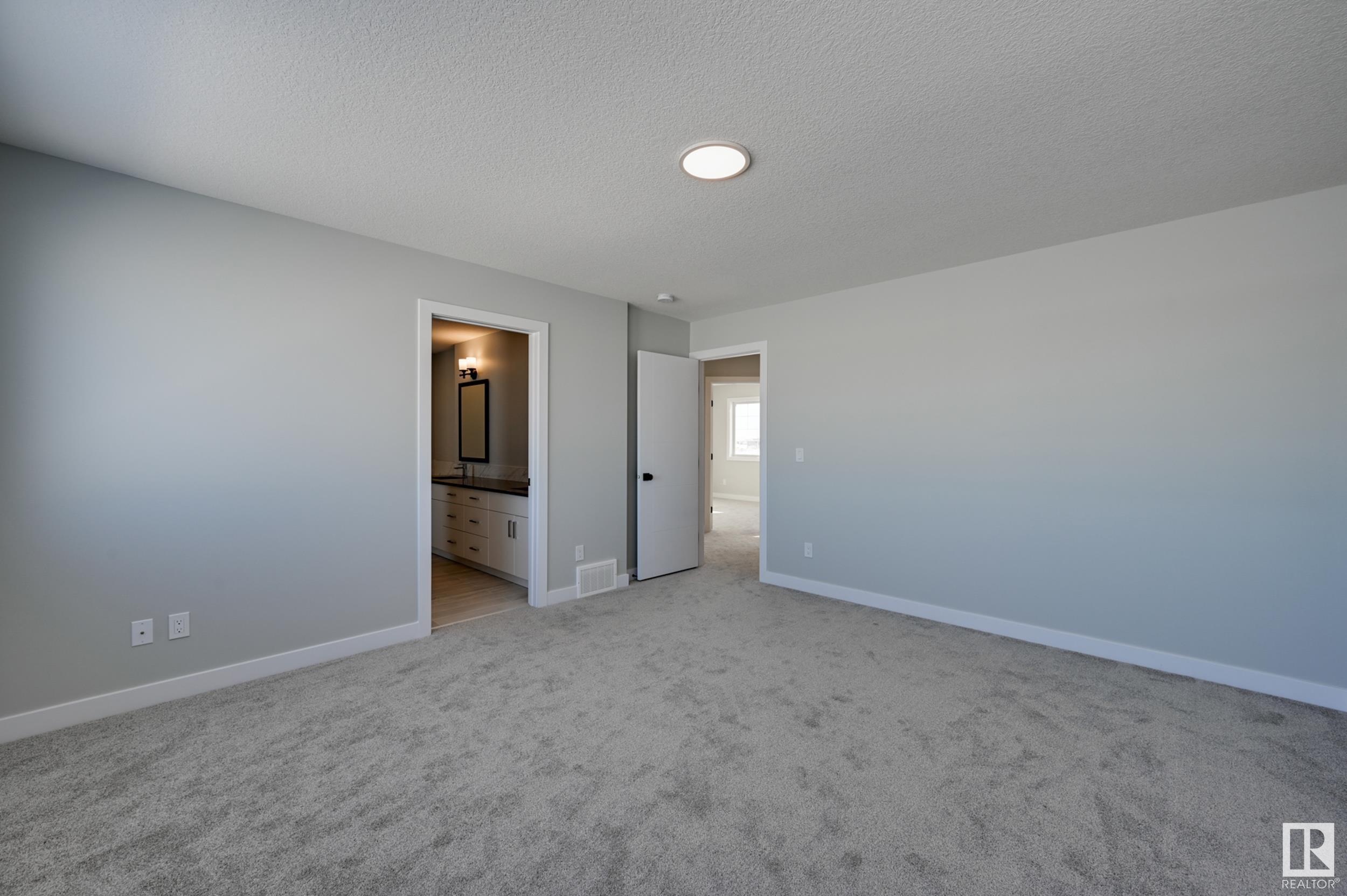 Photo 23 at 10206 92a Avenue, Morinville