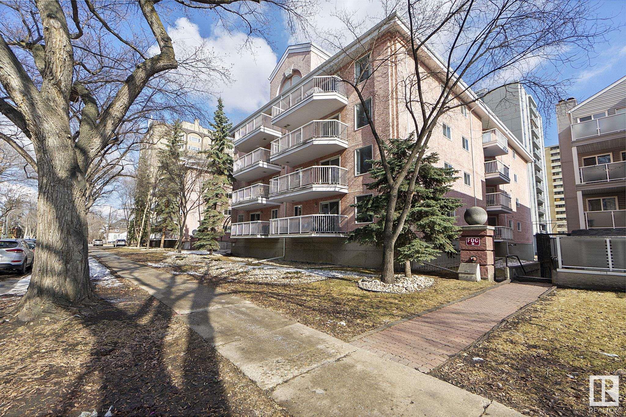 104 - 10153 117 Street Nw, Wîhkwêntôwin, Edmonton 2