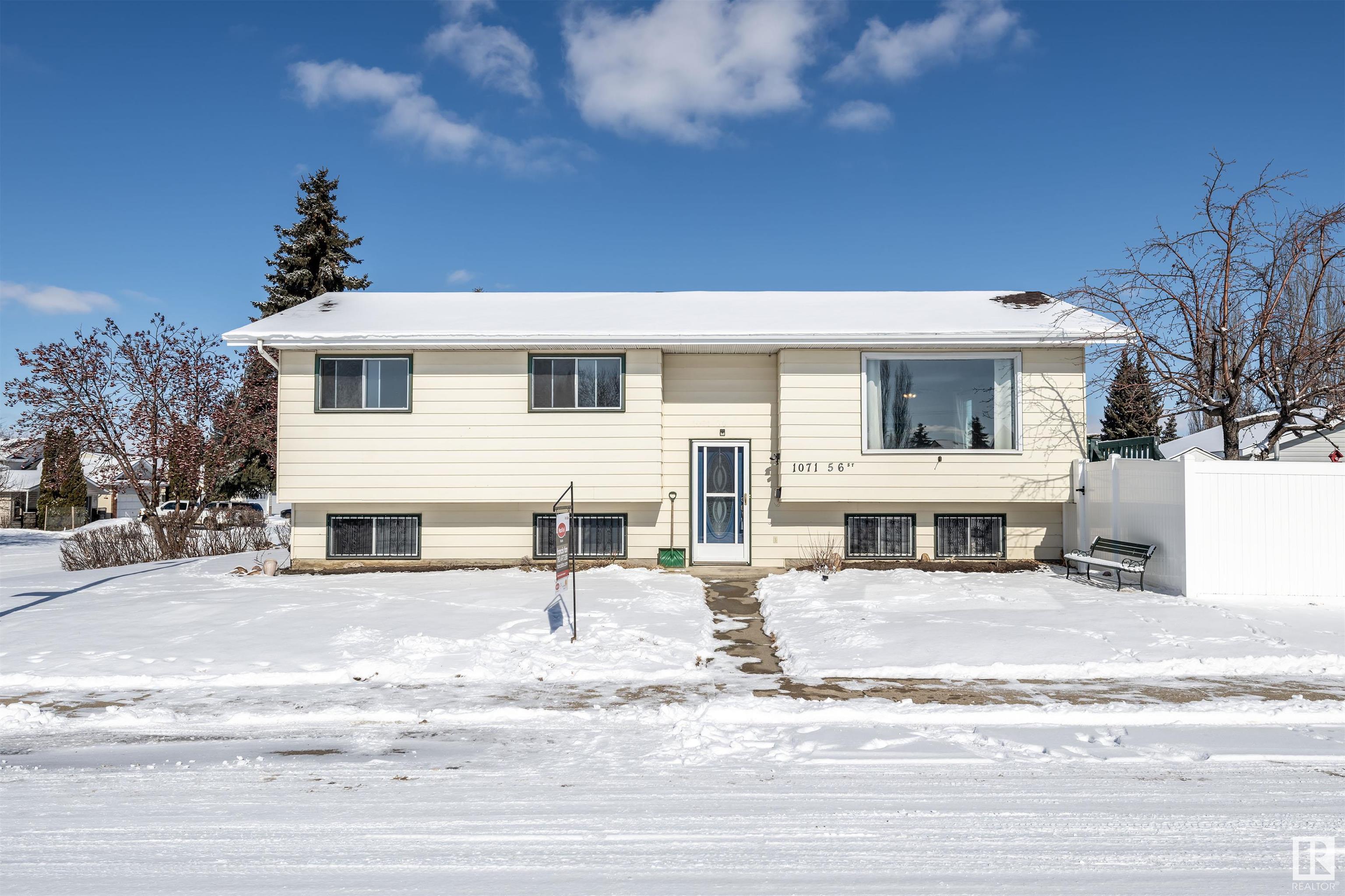 1071 56 Street Nw, Sakaw, Edmonton 2