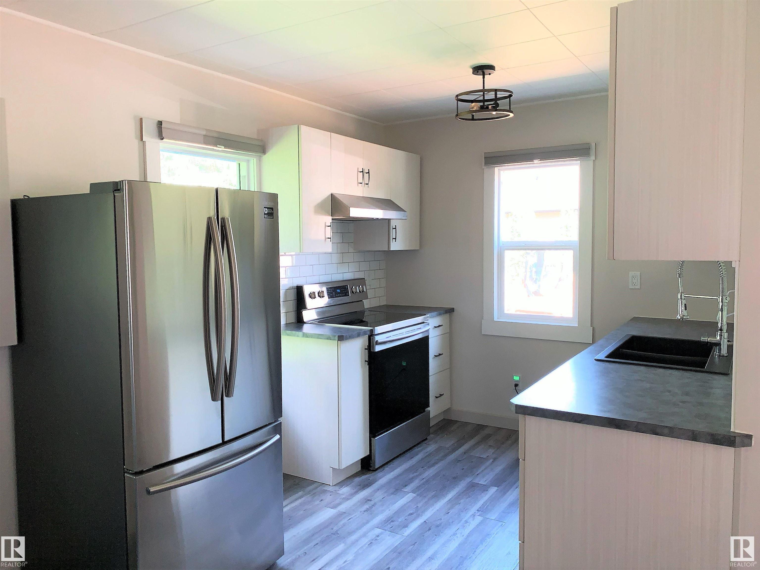 Photo 12 at 47436 RR 15 Mission Beach, Mission Beach, Rural Leduc County