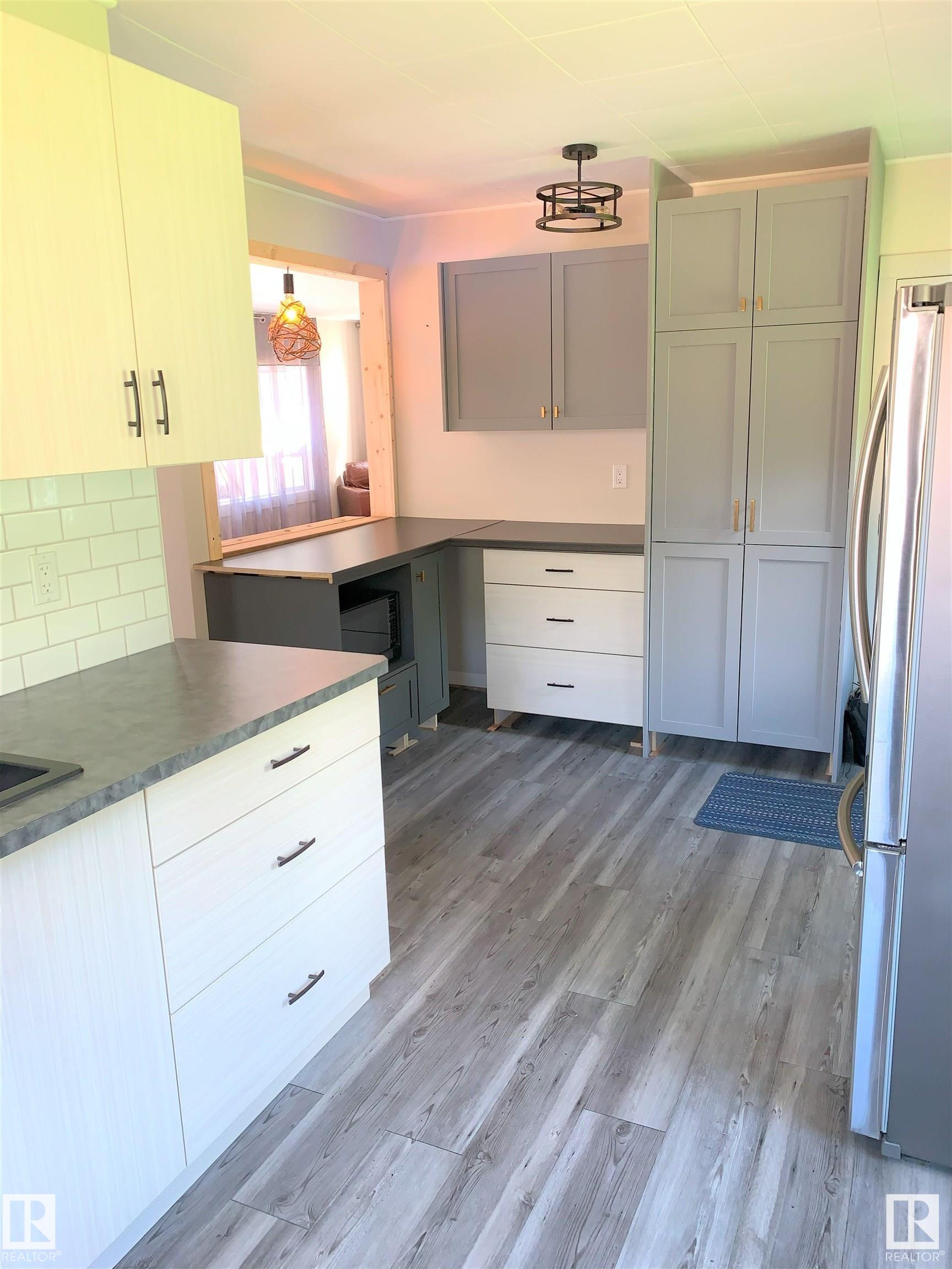 Photo 4 at 47436 RR 15 Mission Beach, Mission Beach, Rural Leduc County
