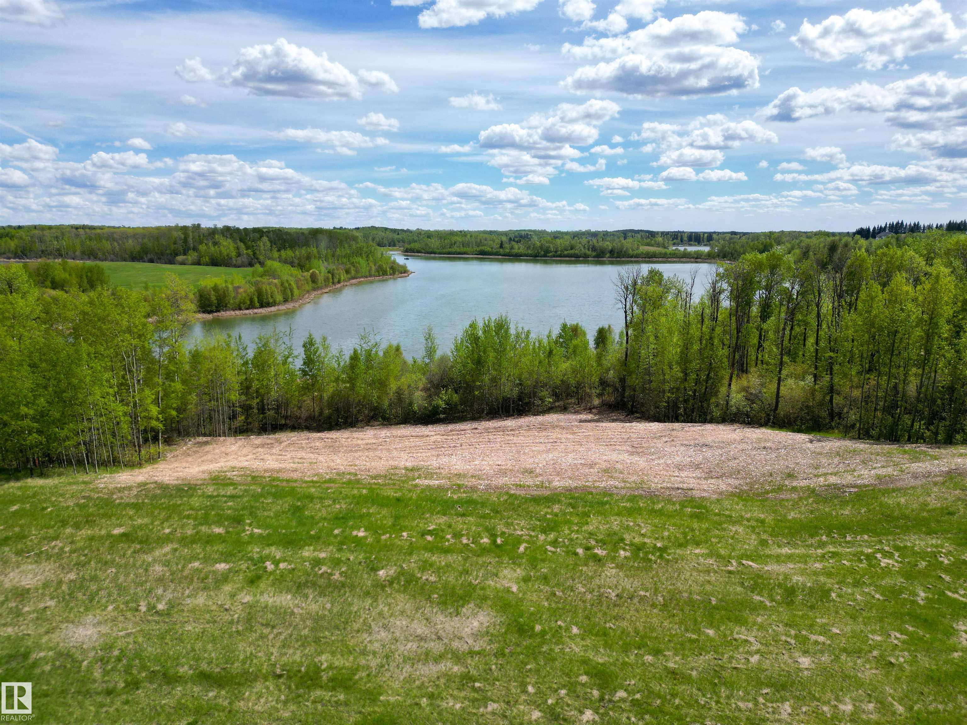 Photo 3 at 1 52313 Twp Rd 24, Jackfish Lake, Rural Parkland County
