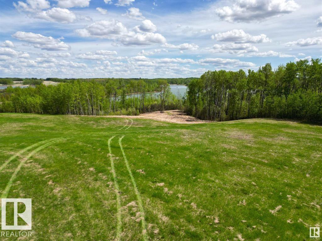 Photo 2 at 52309 Rge Rd 24, Jackfish Lake, Rural Parkland County