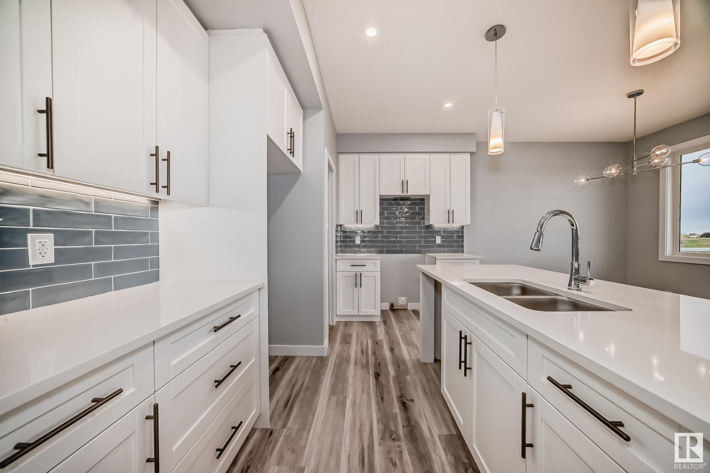 Photo 15 at 10238 92a Avenue, Morinville