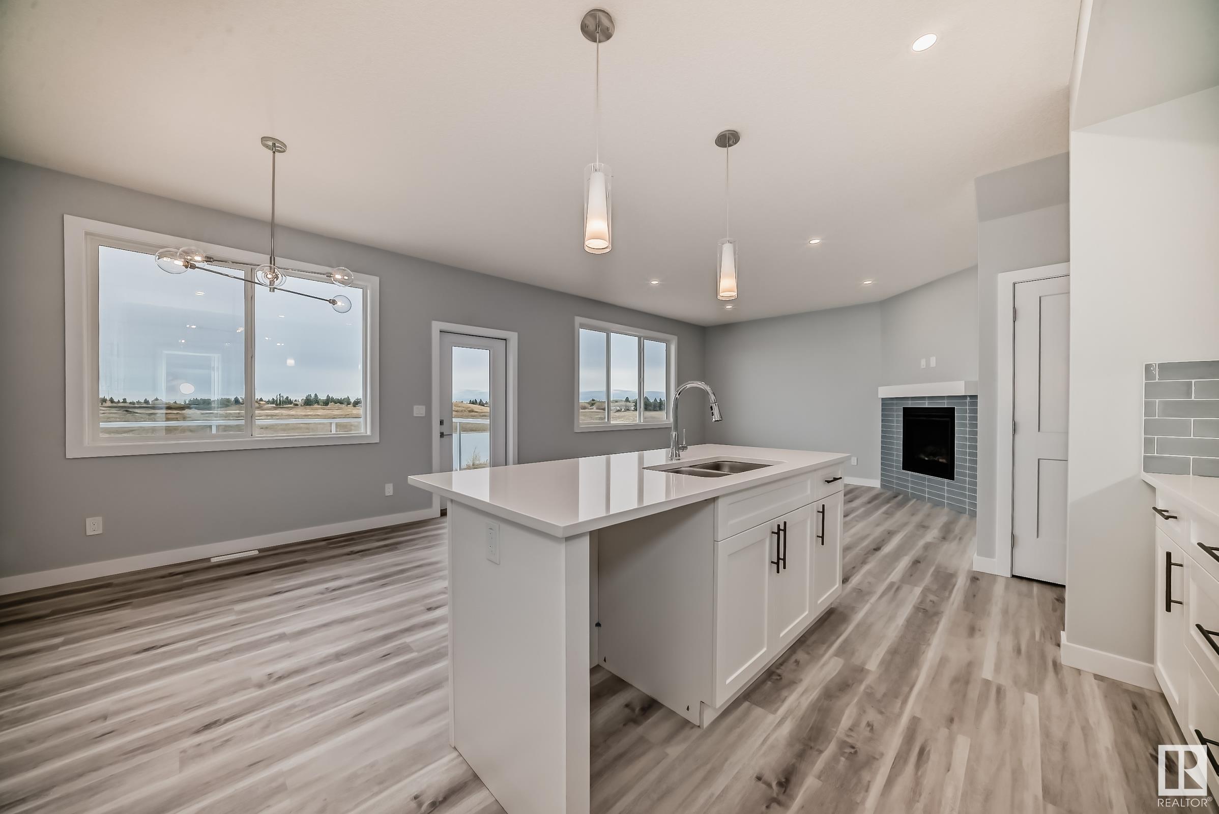 Photo 17 at 10238 92a Avenue, Morinville