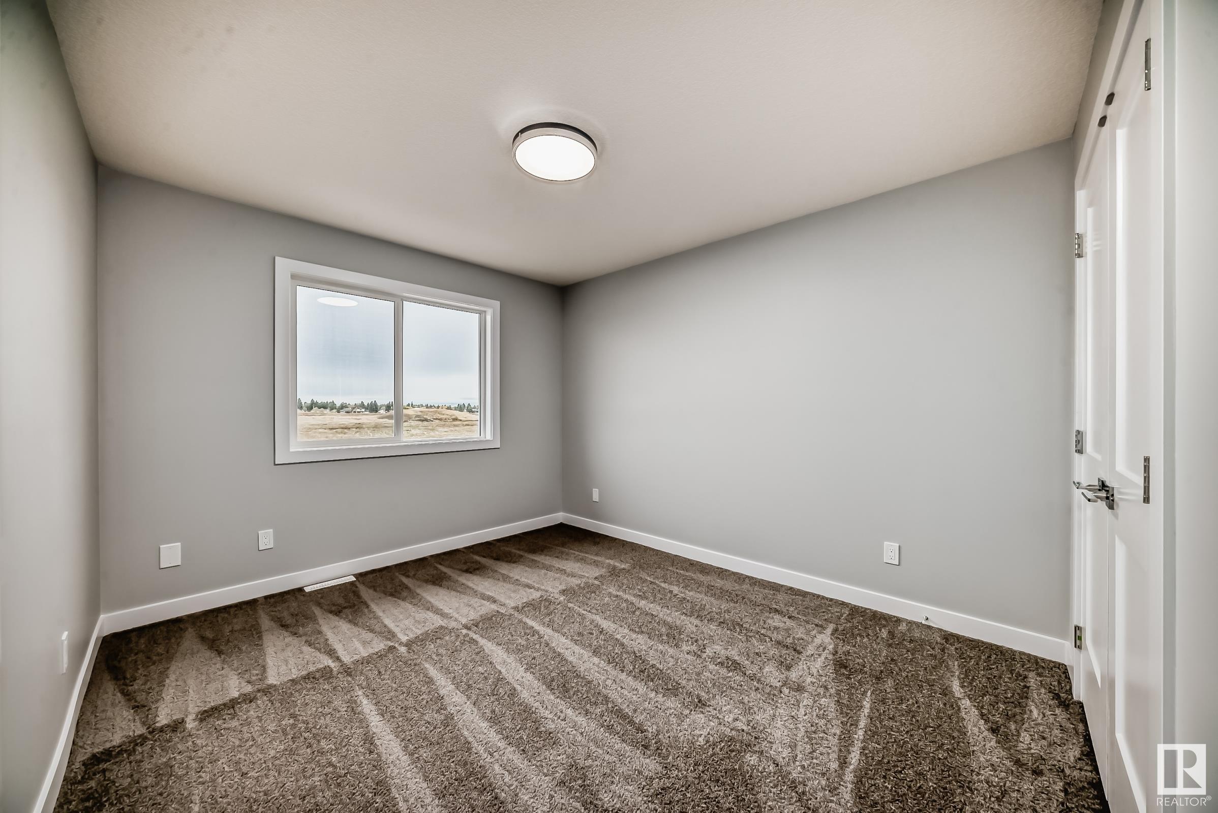 Photo 34 at 10238 92a Avenue, Morinville