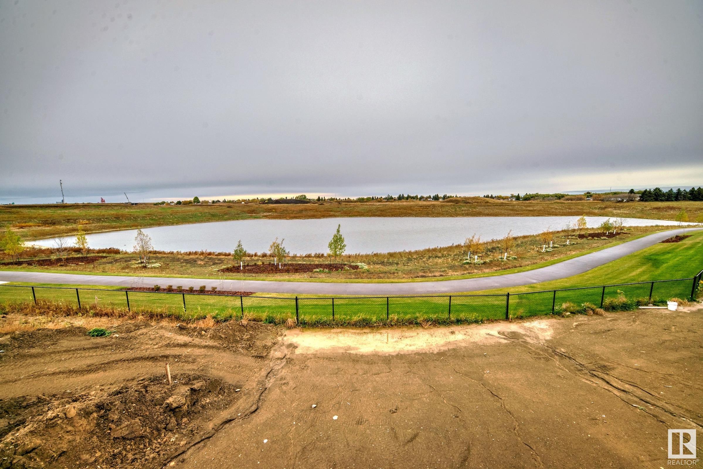 Photo 9 at 10238 92a Avenue, Morinville