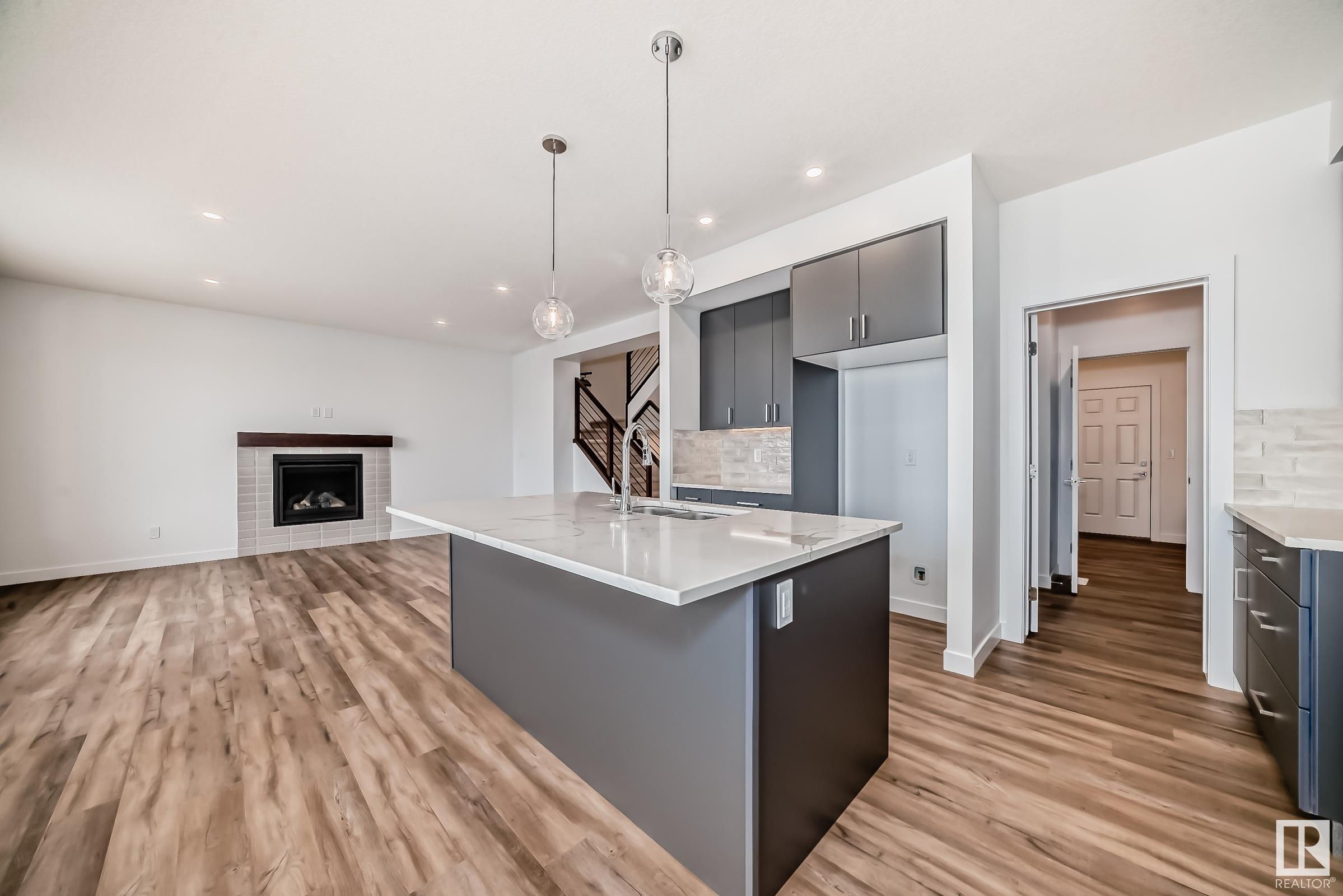 Photo 15 at 10226 92a Avenue, Morinville