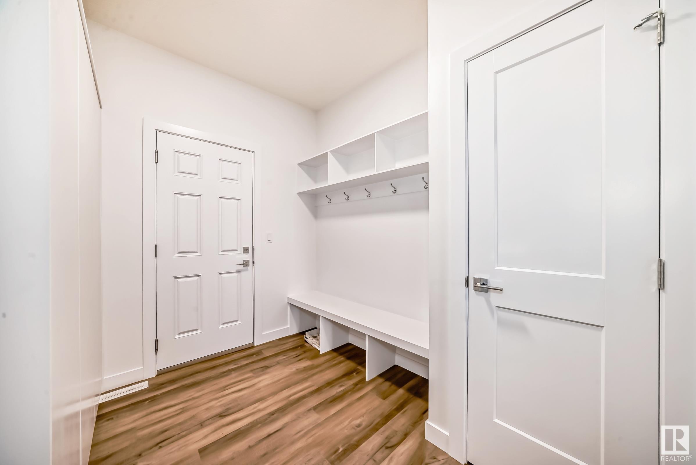 Photo 23 at 10226 92a Avenue, Morinville