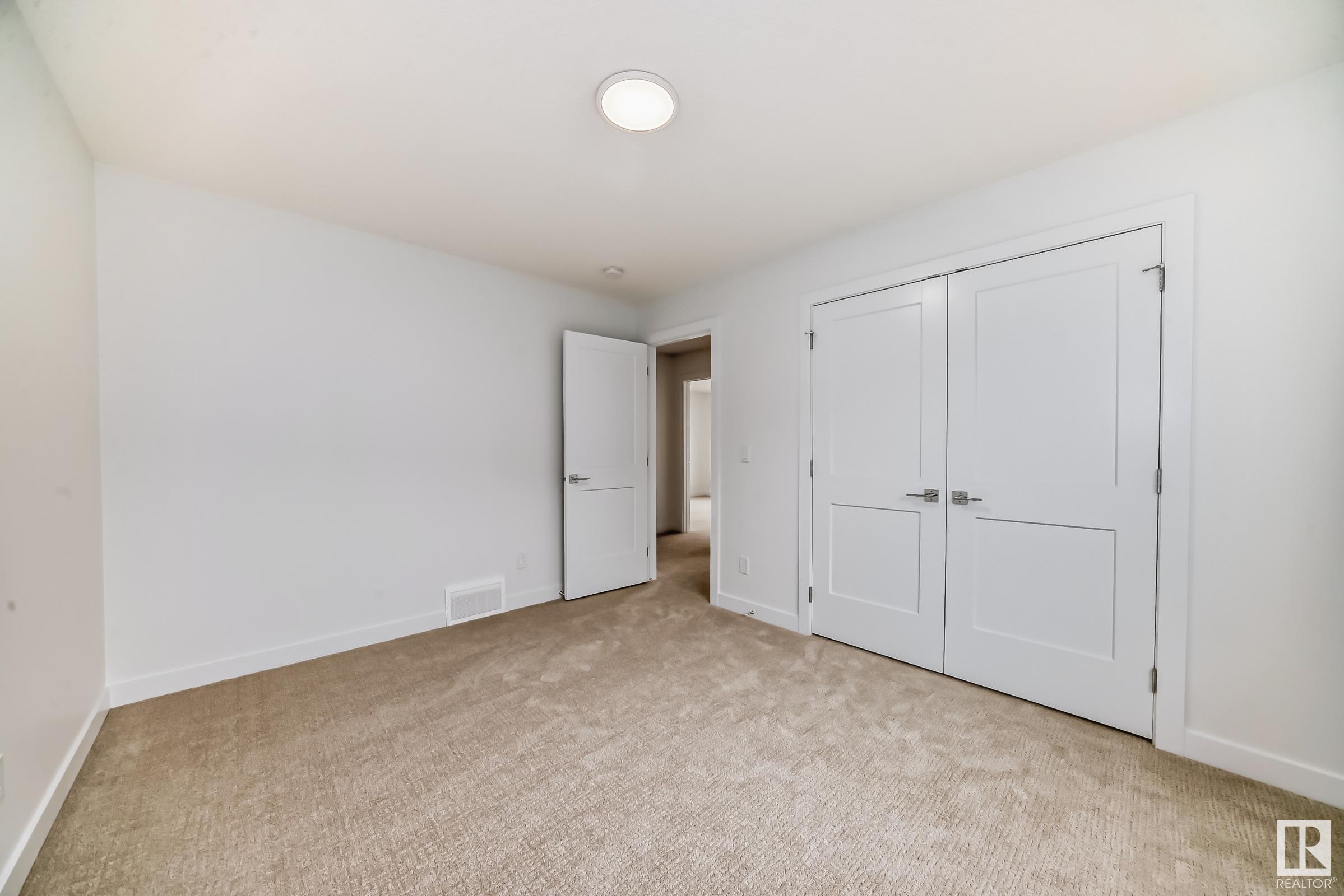 Photo 41 at 10226 92a Avenue, Morinville