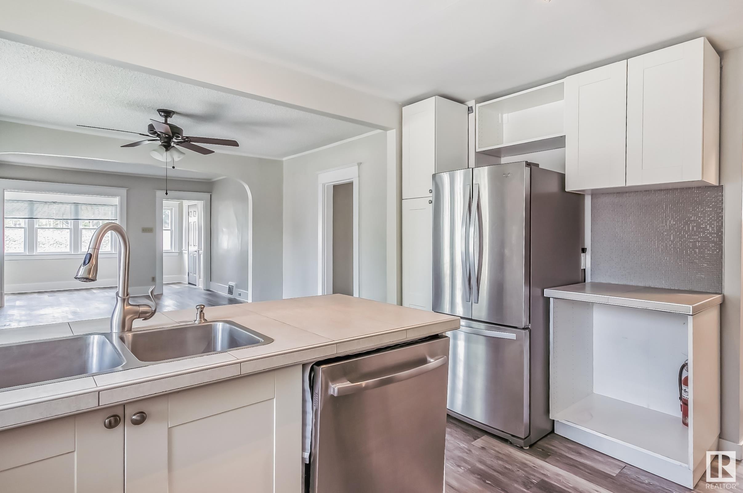 Photo 17 at 11164 97 Street NW, Spruce Avenue, Edmonton