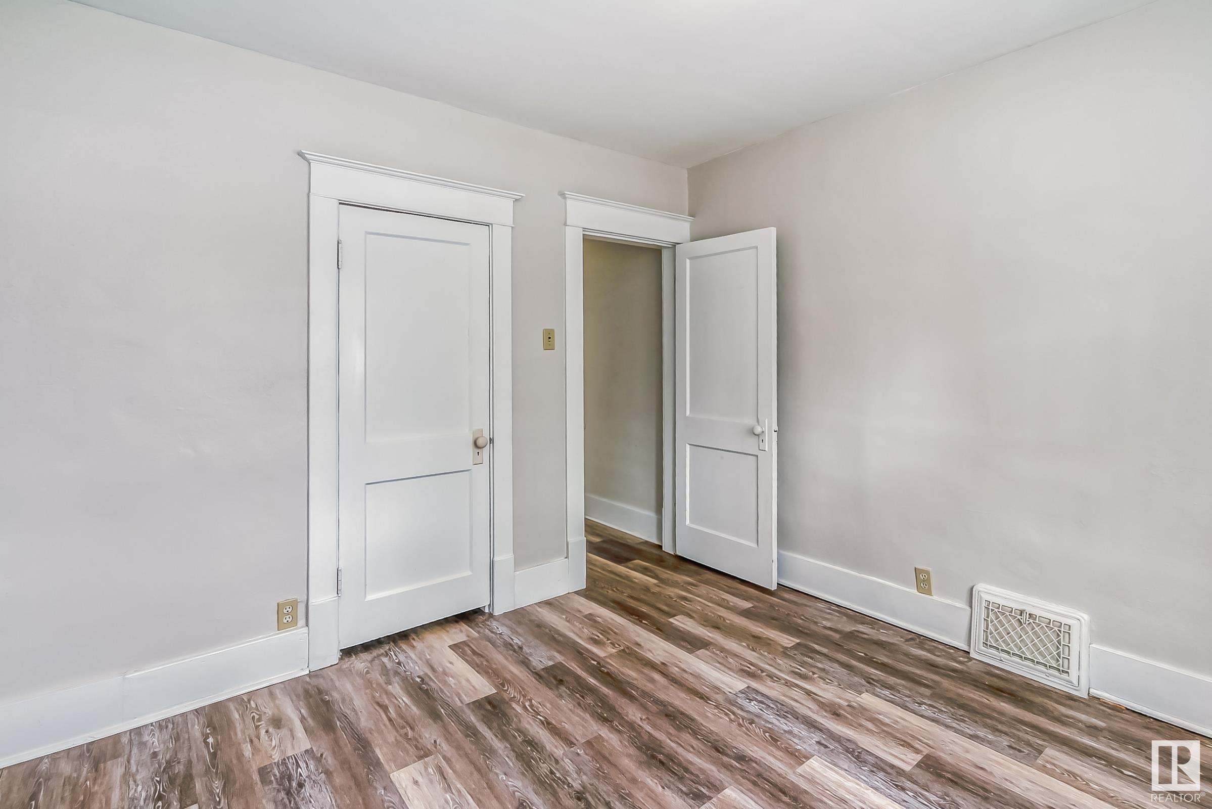 Photo 32 at 11164 97 Street NW, Spruce Avenue, Edmonton