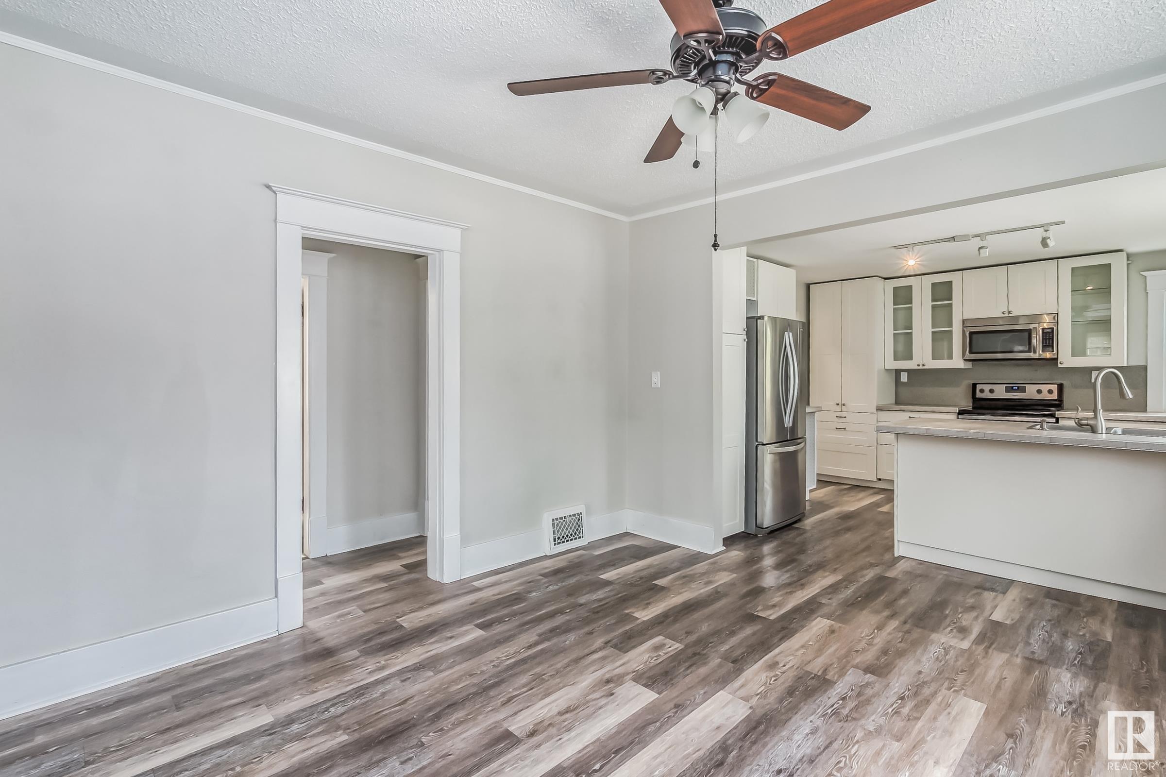Photo 9 at 11164 97 Street NW, Spruce Avenue, Edmonton
