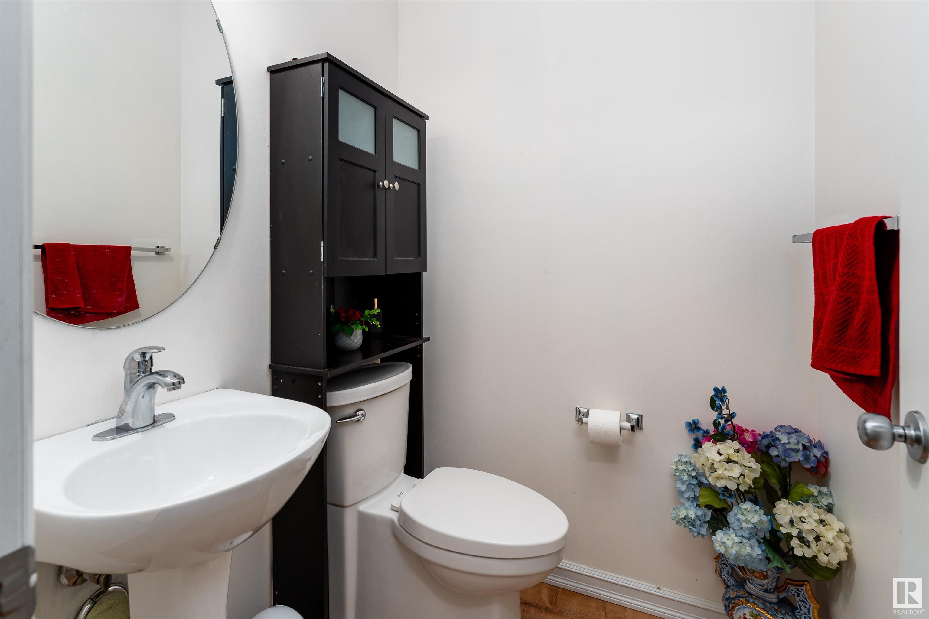 Photo 10 at 10302 96 Street, Morinville