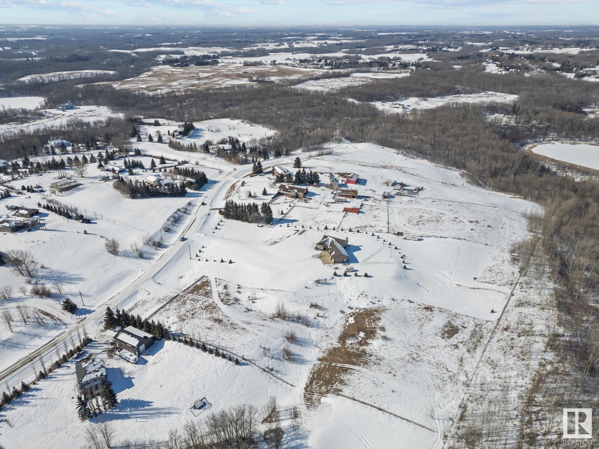 Photo 12 at 22 53302 Rge Rd 12, Partridge Place, Rural Parkland County