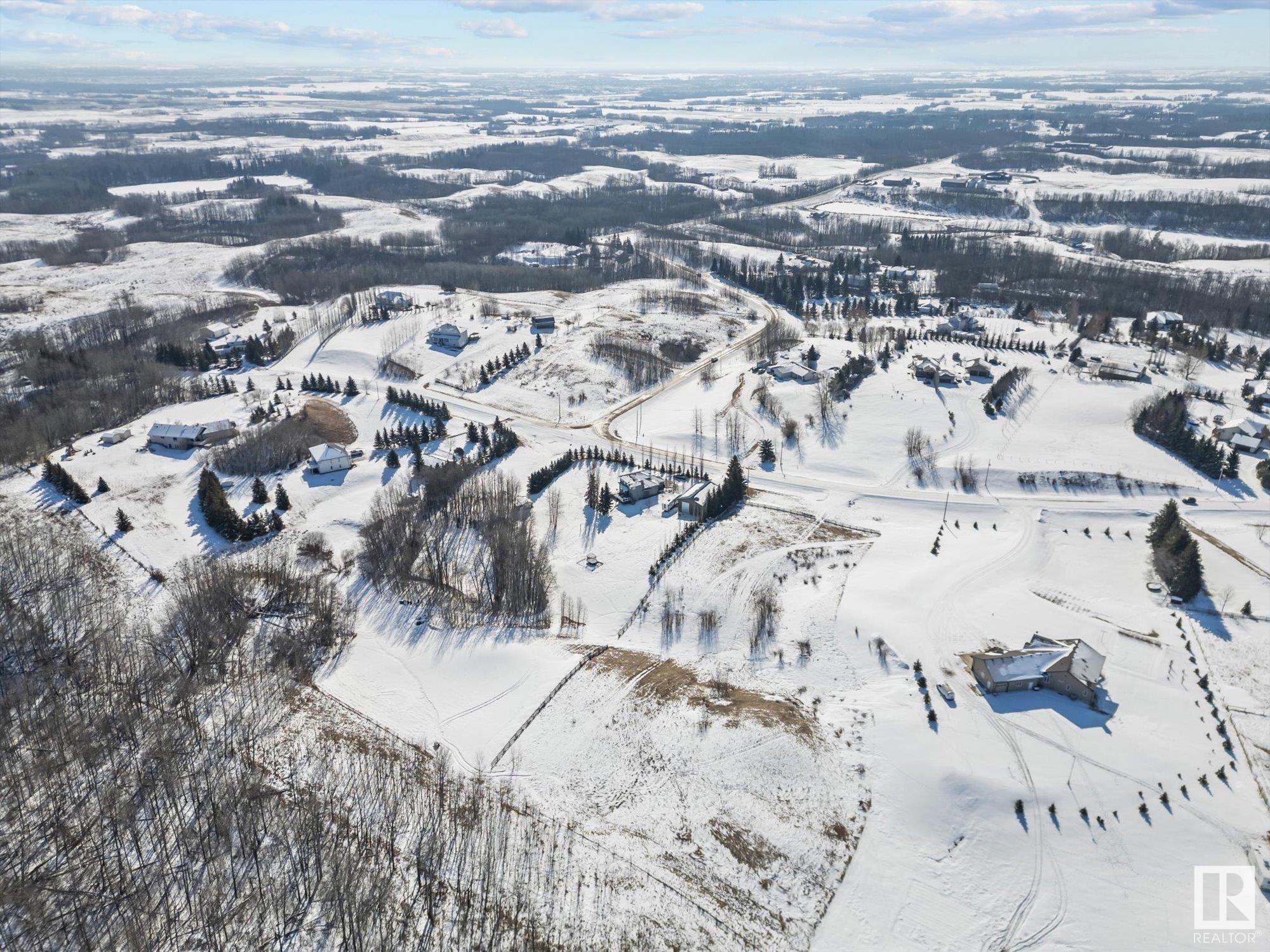 Photo 13 at 22 53302 Rge Rd 12, Partridge Place, Rural Parkland County