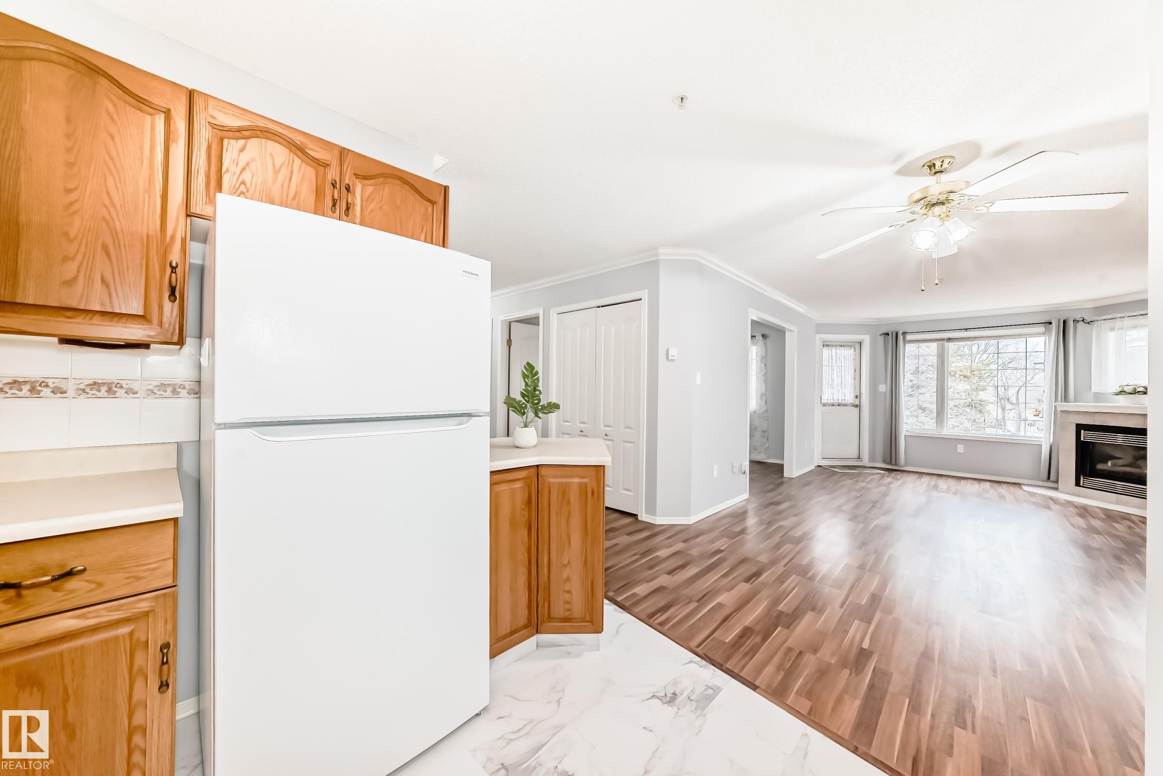 Photo 8 at 302 - 13450 114 Avenue NW, Woodcroft, Edmonton