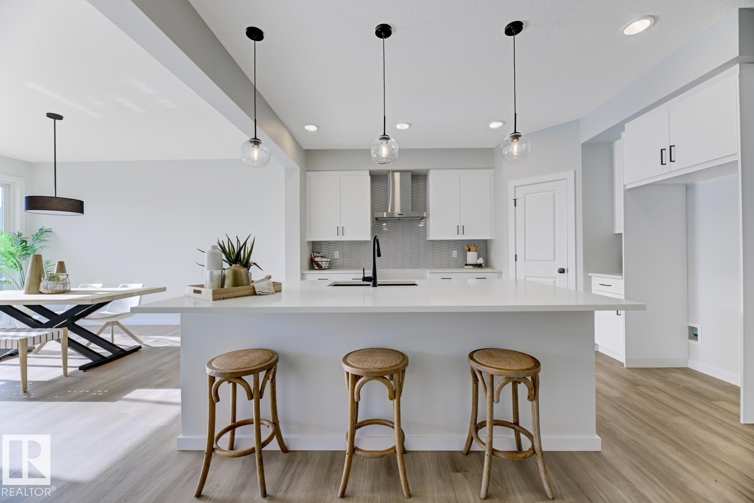 Picture for 20711 24 AV NW