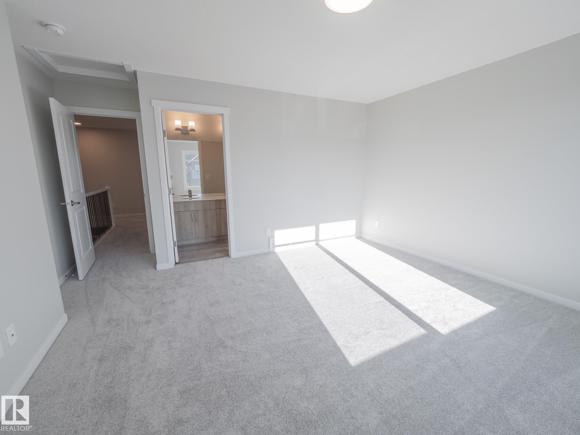 Photo 18 at 11 Nerine Crescent, North Ridge, St. Albert