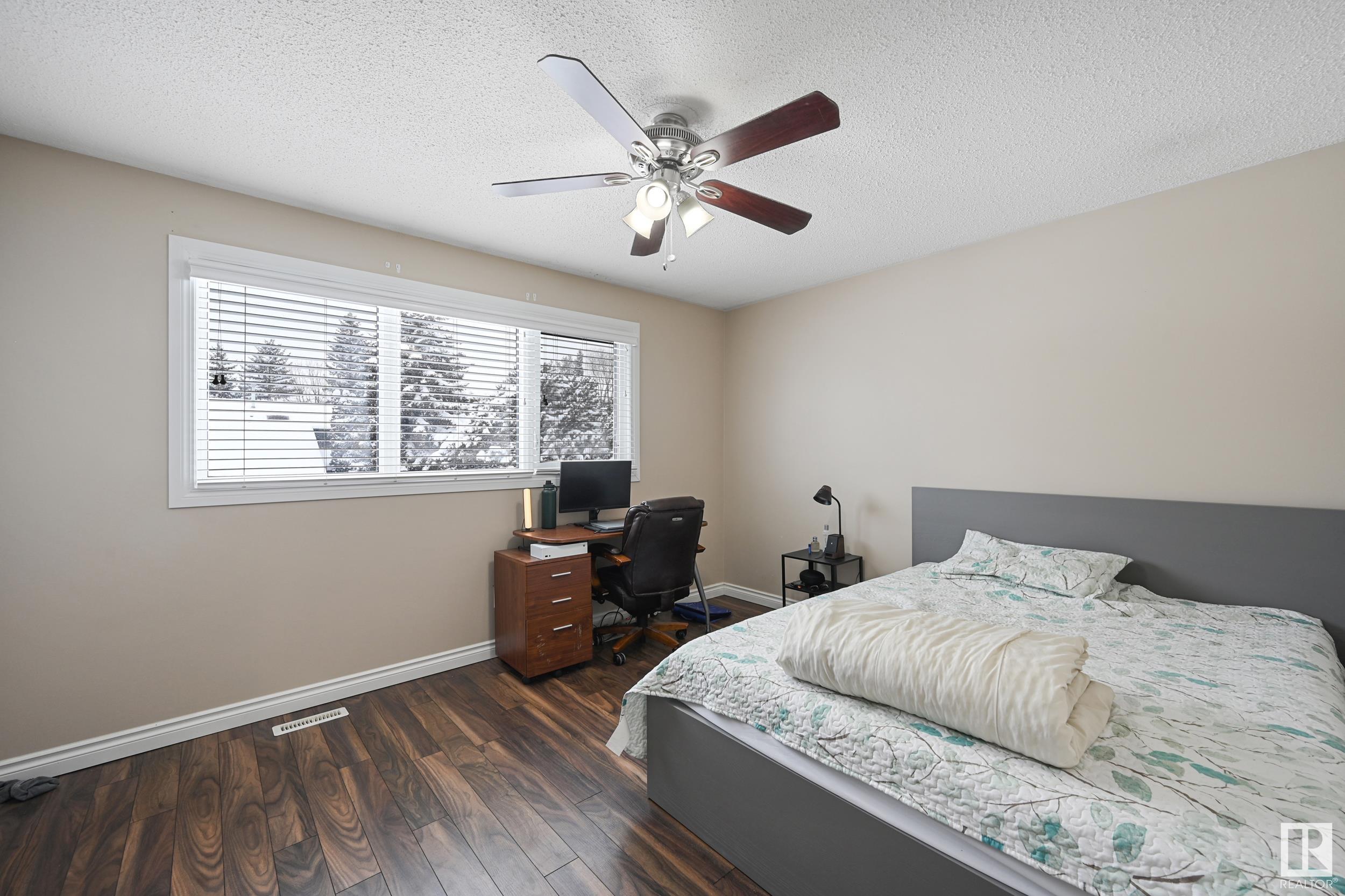 Photo 19 at 190 Gariepy Crescent NW, Gariepy, Edmonton