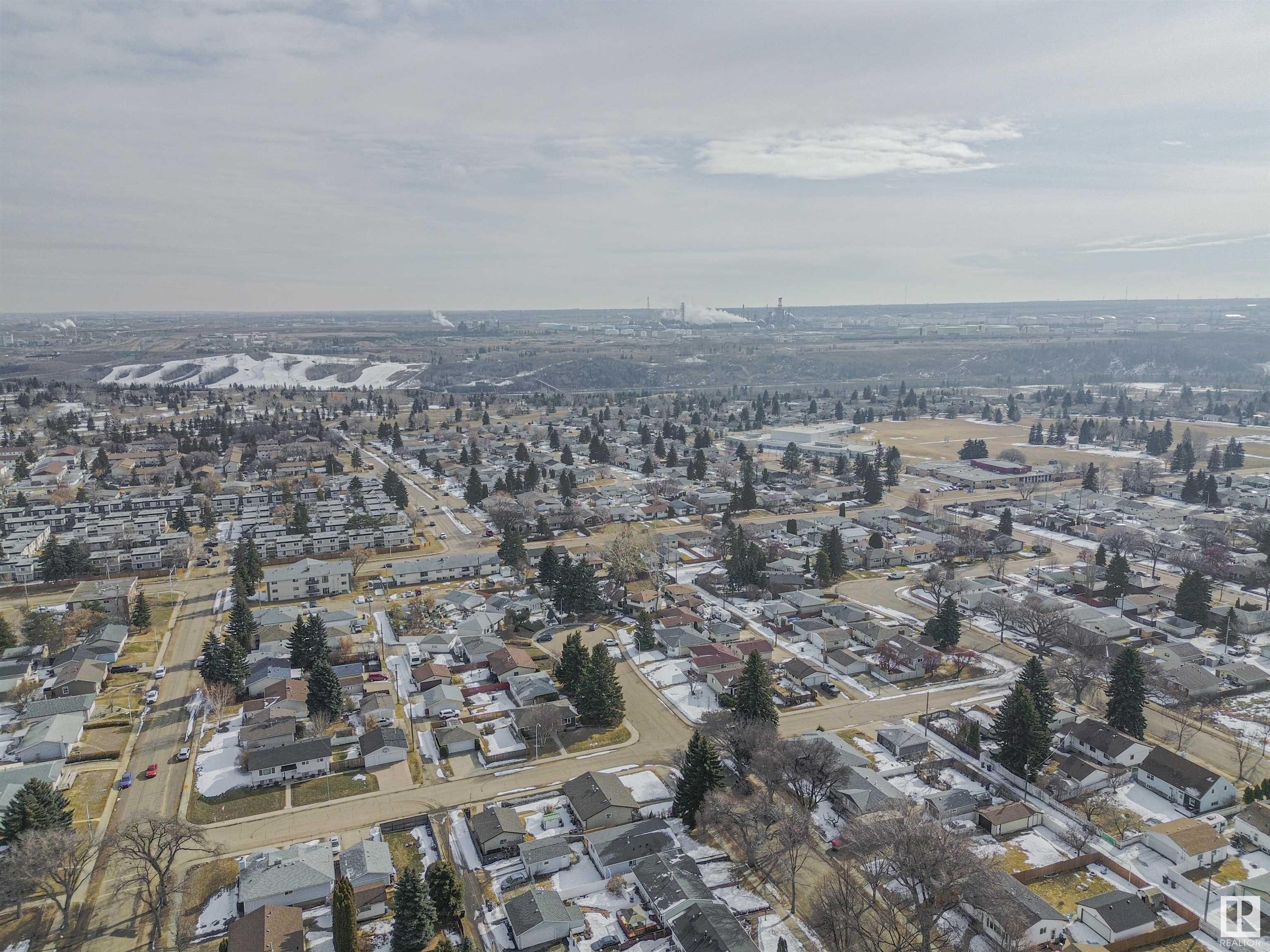 Photo 12 at 3635 114 Avenue NW, Beverly Heights, Edmonton