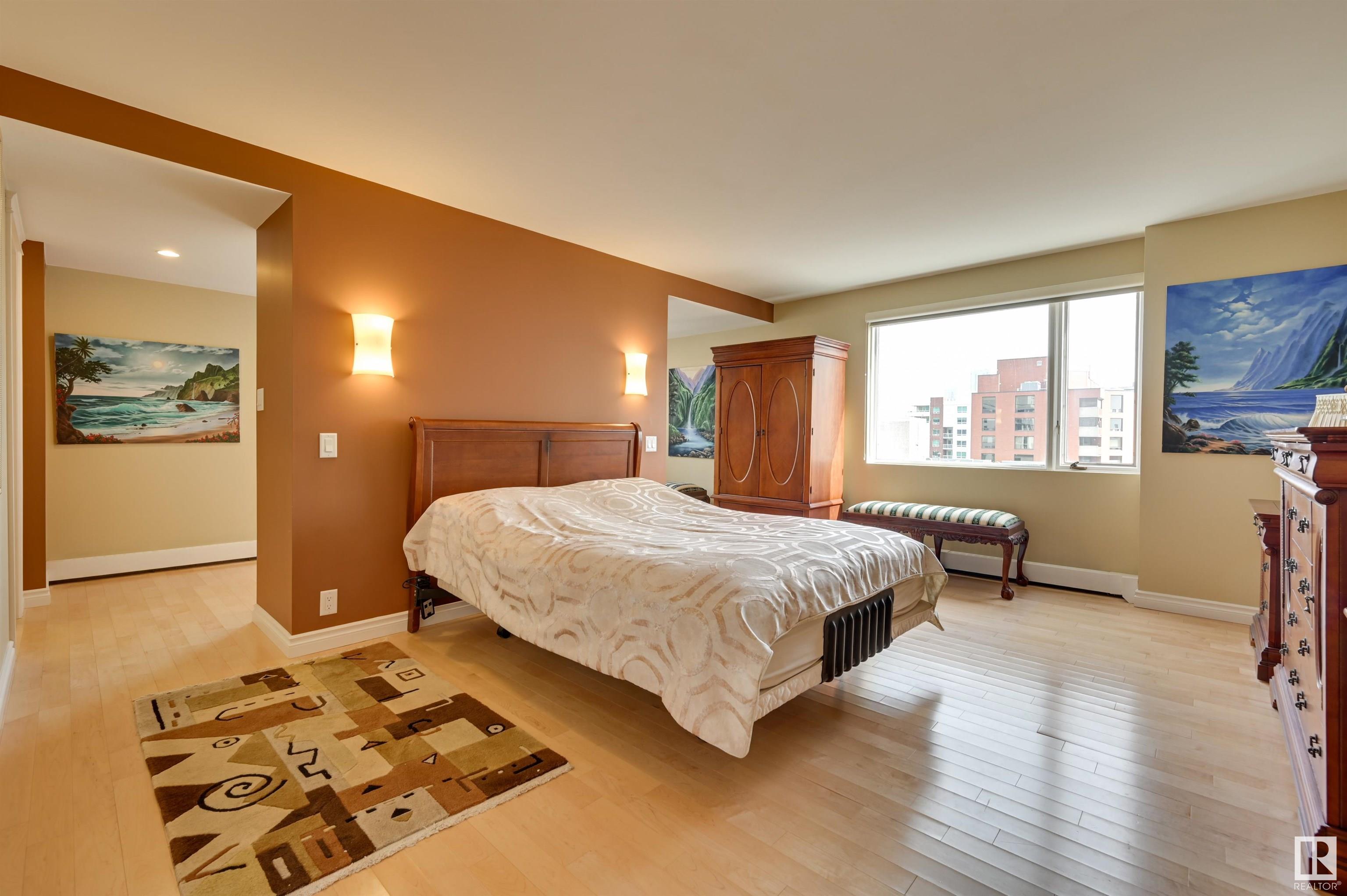http://cdnparap120.paragonrels.com/ParagonImages/Property/p12/RAE/225341325/23/0/0/f8d19ba7b4b201567fbab082d9fef96d/1/0c4b28db82cd801e2e6202c1314ad23f/225341325-e762307e-a5a3-4363-99f7-baecc0b95b47.JPG