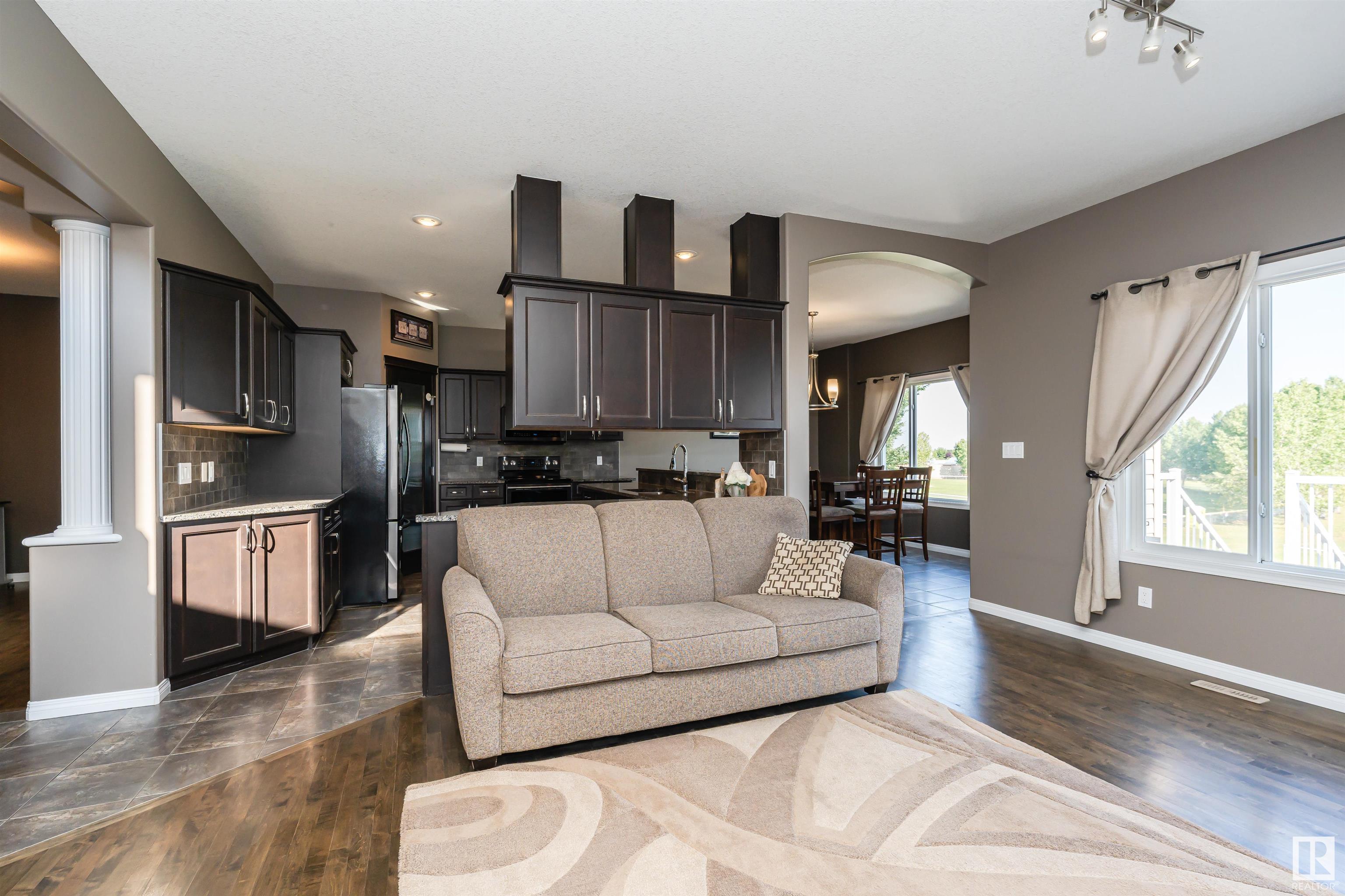 Photo 22 at 72 Rue Blanchard, Coloniale Estates, Beaumont