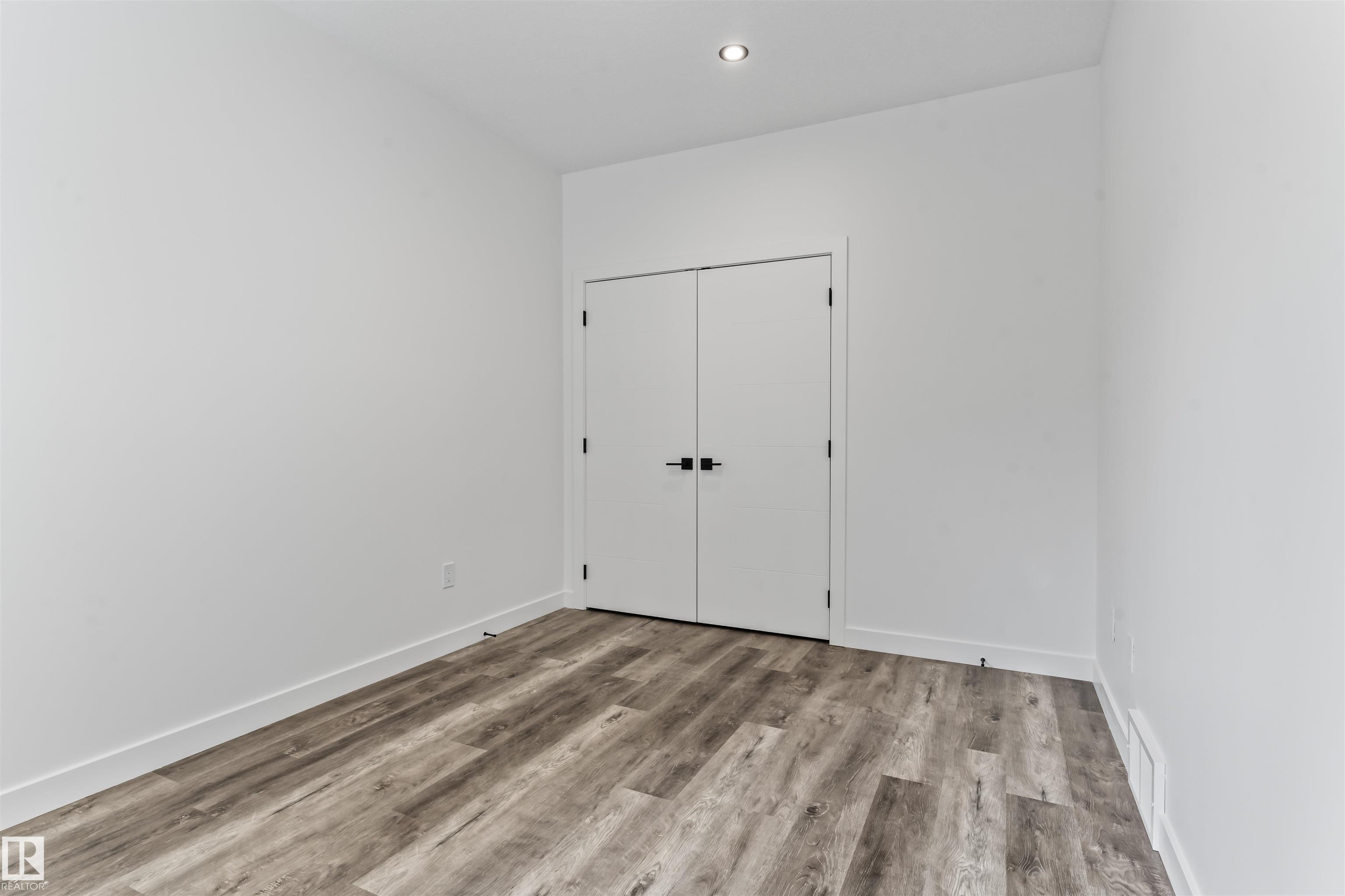Photo 9 at 210 Crystal Creek Drive, Crystal Creek, Leduc