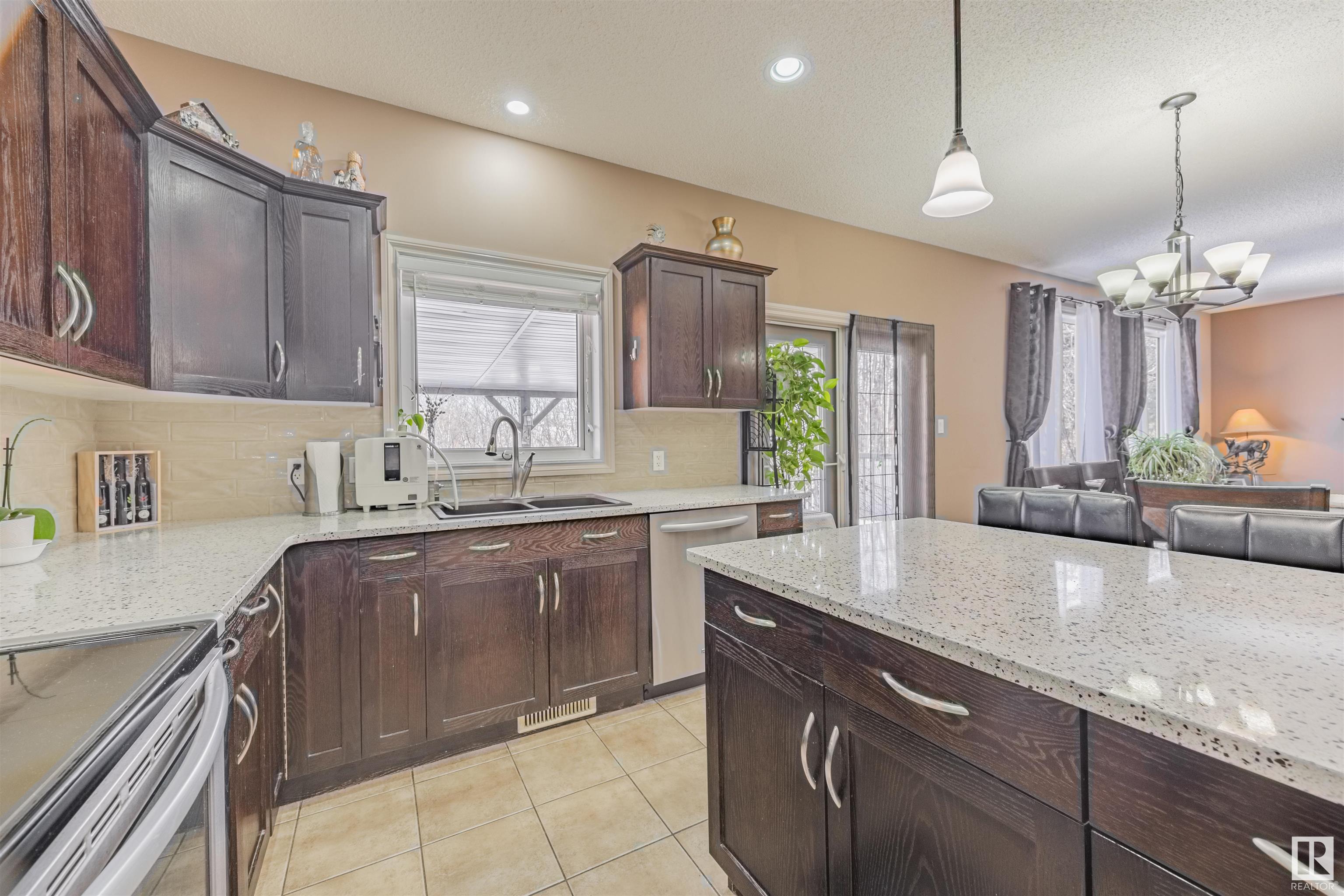 Photo 26 at 57 Homestead Crescent NW, Overlanders, Edmonton
