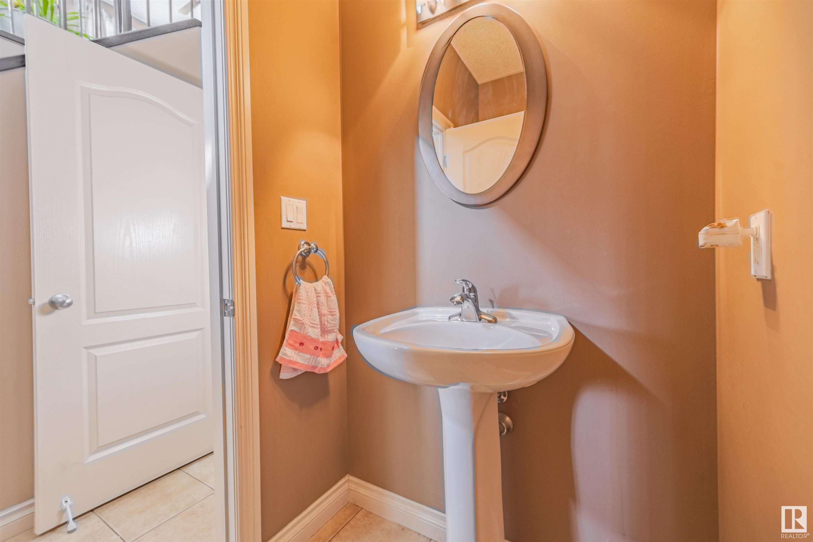 Photo 28 at 57 Homestead Crescent NW, Overlanders, Edmonton