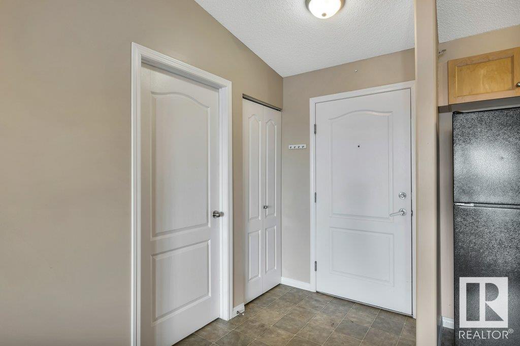 http://cdnparap120.paragonrels.com/ParagonImages/Property/p12/RAE/225341498/6/0/0/ee7b65ce9c5c7efefda0116d7983f888/1/5729ff1cede950d0f8e3f7139a95d599/225341498-7dc9bf86-4b57-4a47-9591-7cdba0eeba77.JPG