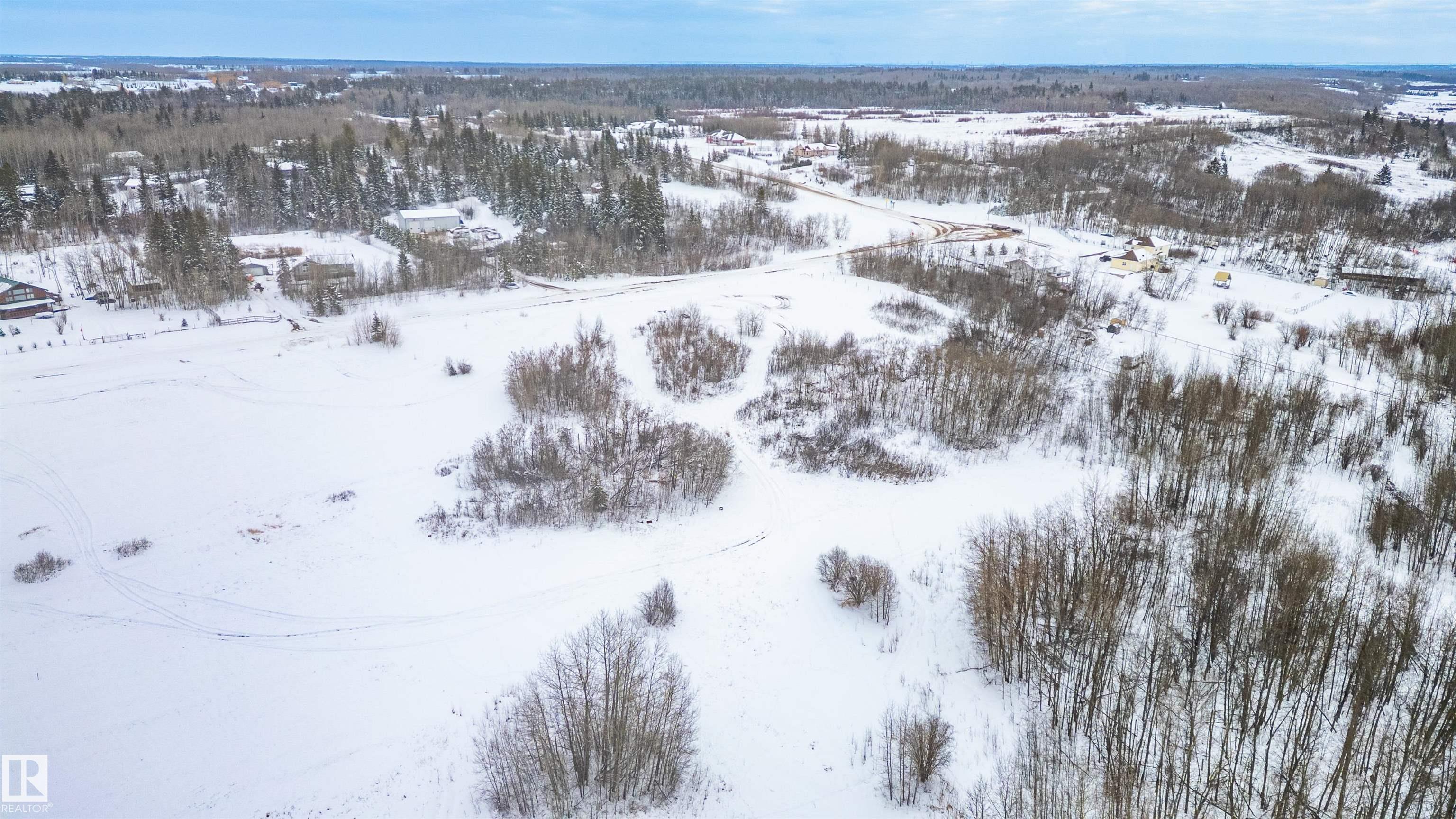 Photo 16 at 18 23329 Sh 651, Lily Lake Estates, Rural Sturgeon County