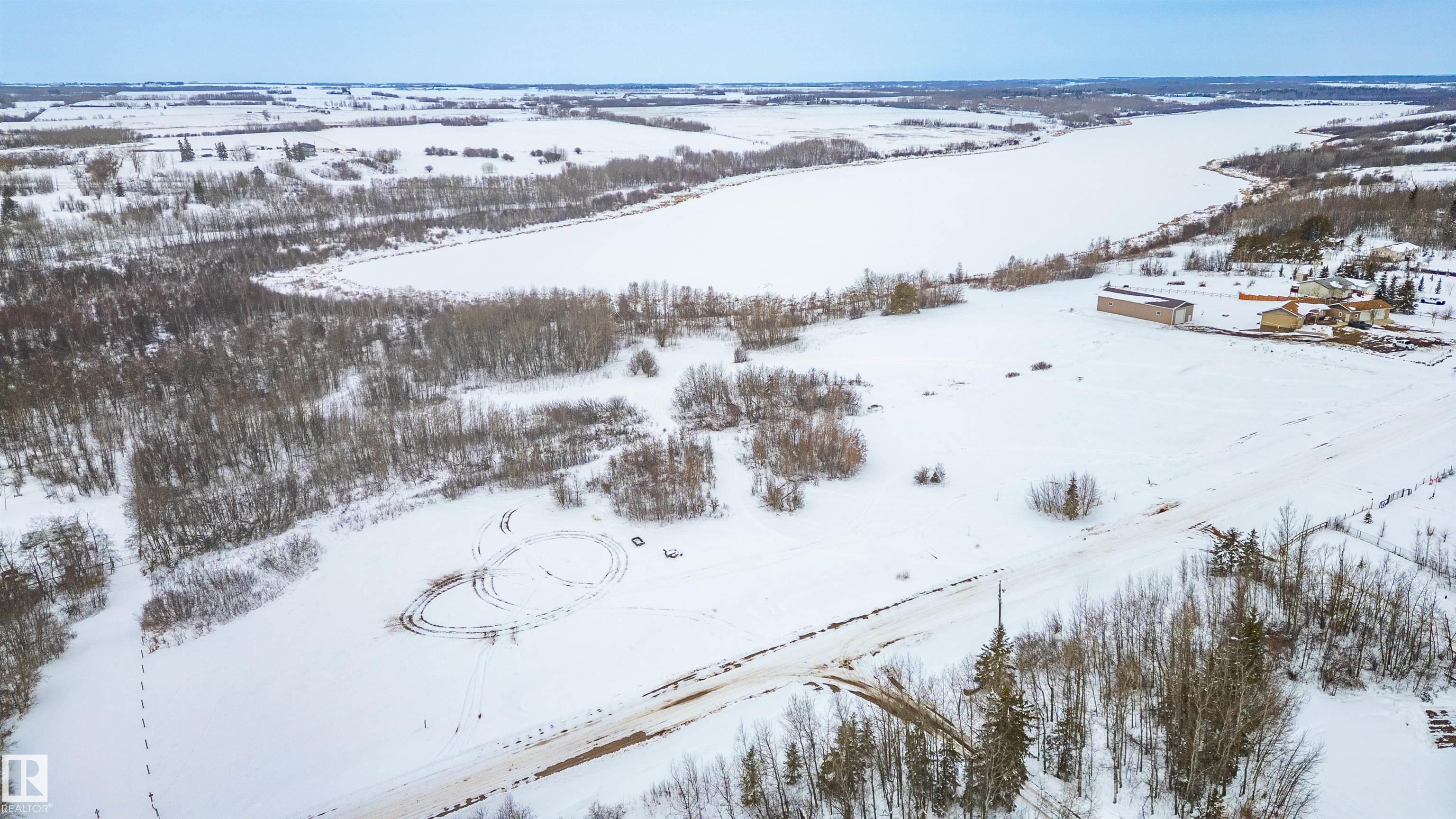Photo 22 at 18 23329 Sh 651, Lily Lake Estates, Rural Sturgeon County
