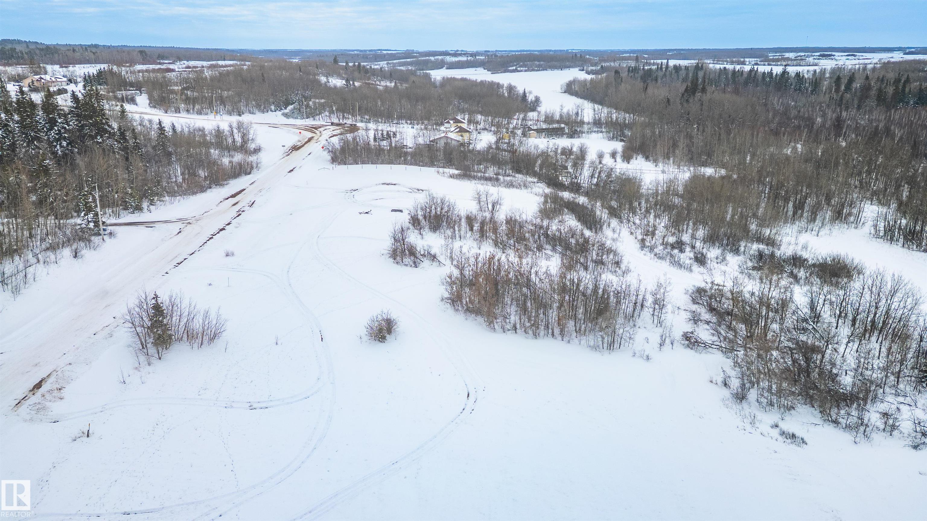 Photo 5 at 18 23329 Sh 651, Lily Lake Estates, Rural Sturgeon County