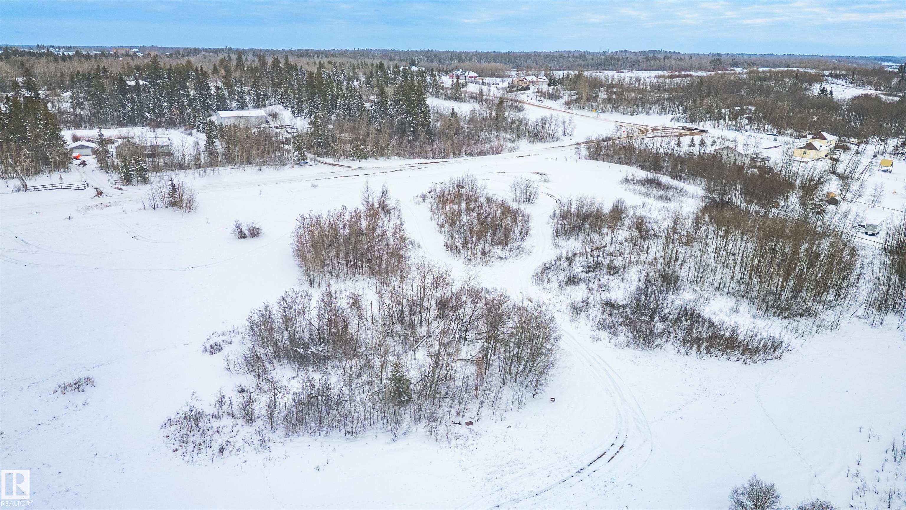 Photo 6 at 18 23329 Sh 651, Lily Lake Estates, Rural Sturgeon County