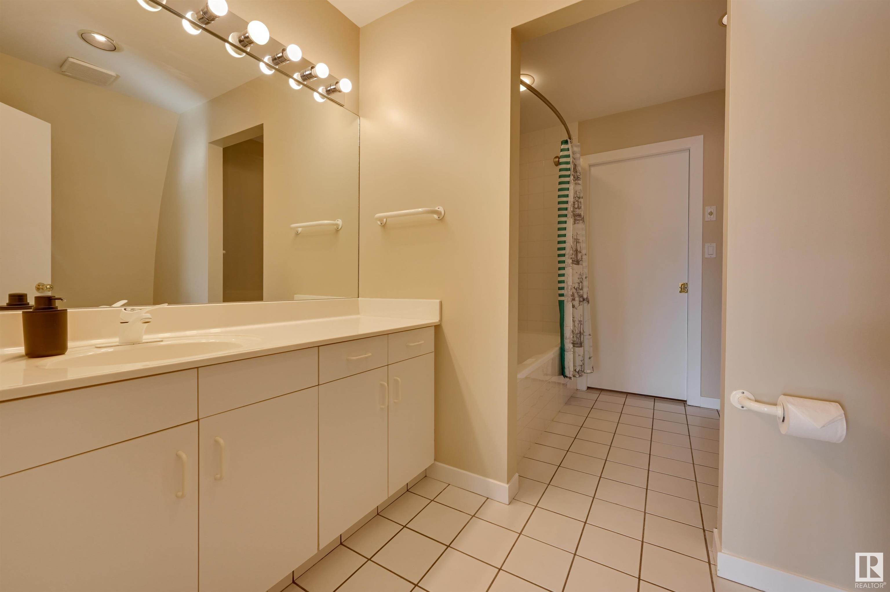 Photo 42 at 7445 Saskatchewan Drive NW, Belgravia, Edmonton
