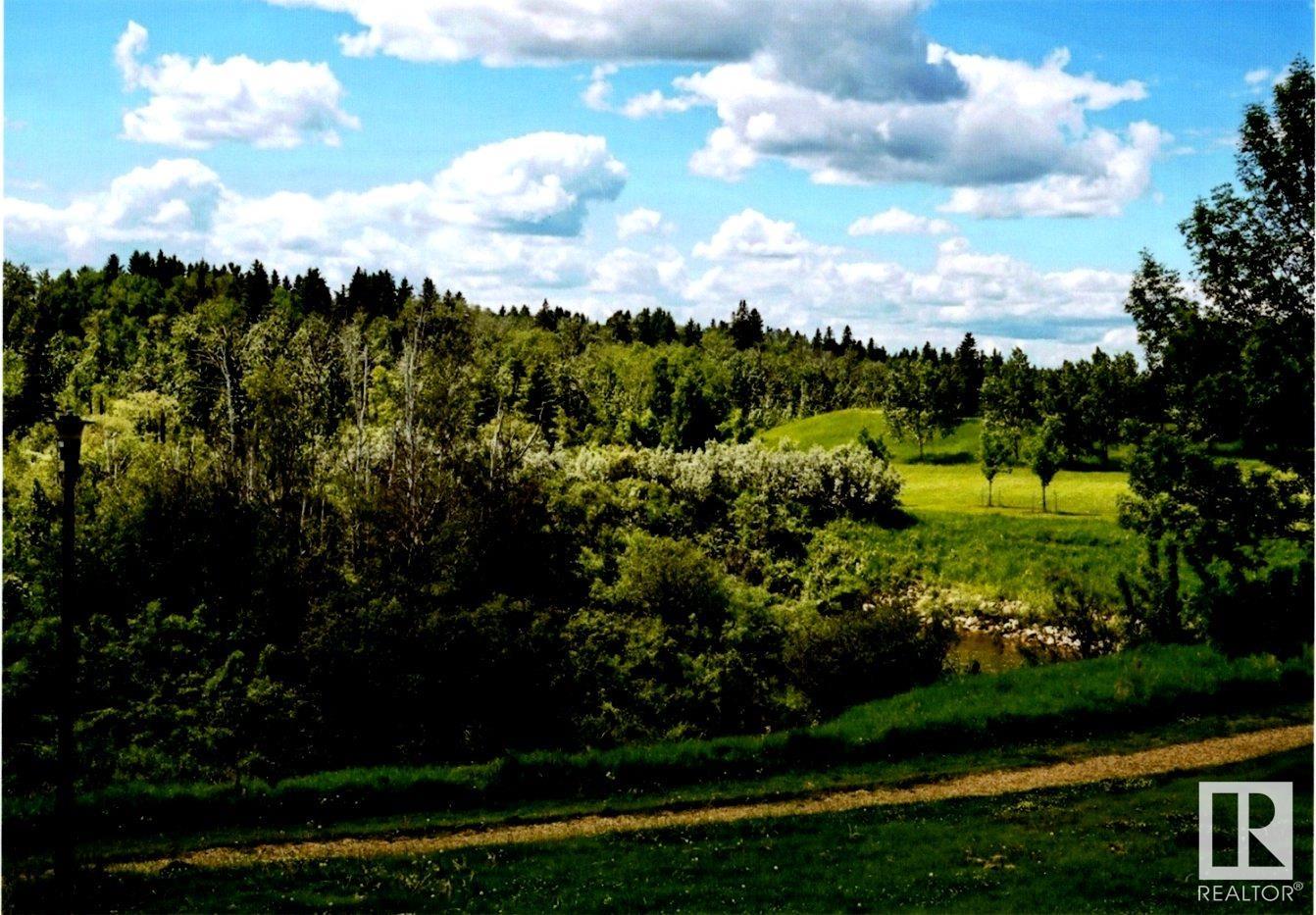http://cdnparap120.paragonrels.com/ParagonImages/Property/p12/RAE/225342136/70/0/0/74d7f6c3bc1ab4088c6a883a1d855722/1/6d55841f1026a9c5d8a3596e7db3d295/225342136-354eeafa-6c11-4d3e-80fa-1cb60c60046b.JPG