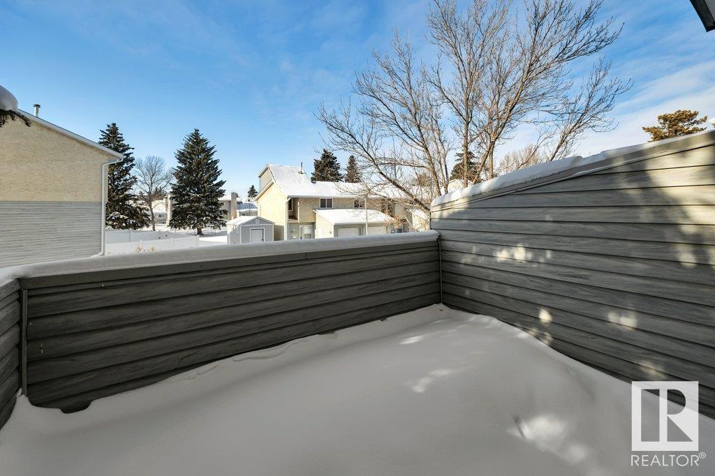 http://cdnparap120.paragonrels.com/ParagonImages/Property/p12/RAE/225342521/30/0/0/a53ac28692676acdfff3ac95c1ca50e0/1/0a20e94c140d9b614b7f2383fd5d542f/225342521-fab75ba5-6010-44be-a20a-06c9f4538eb8.JPG