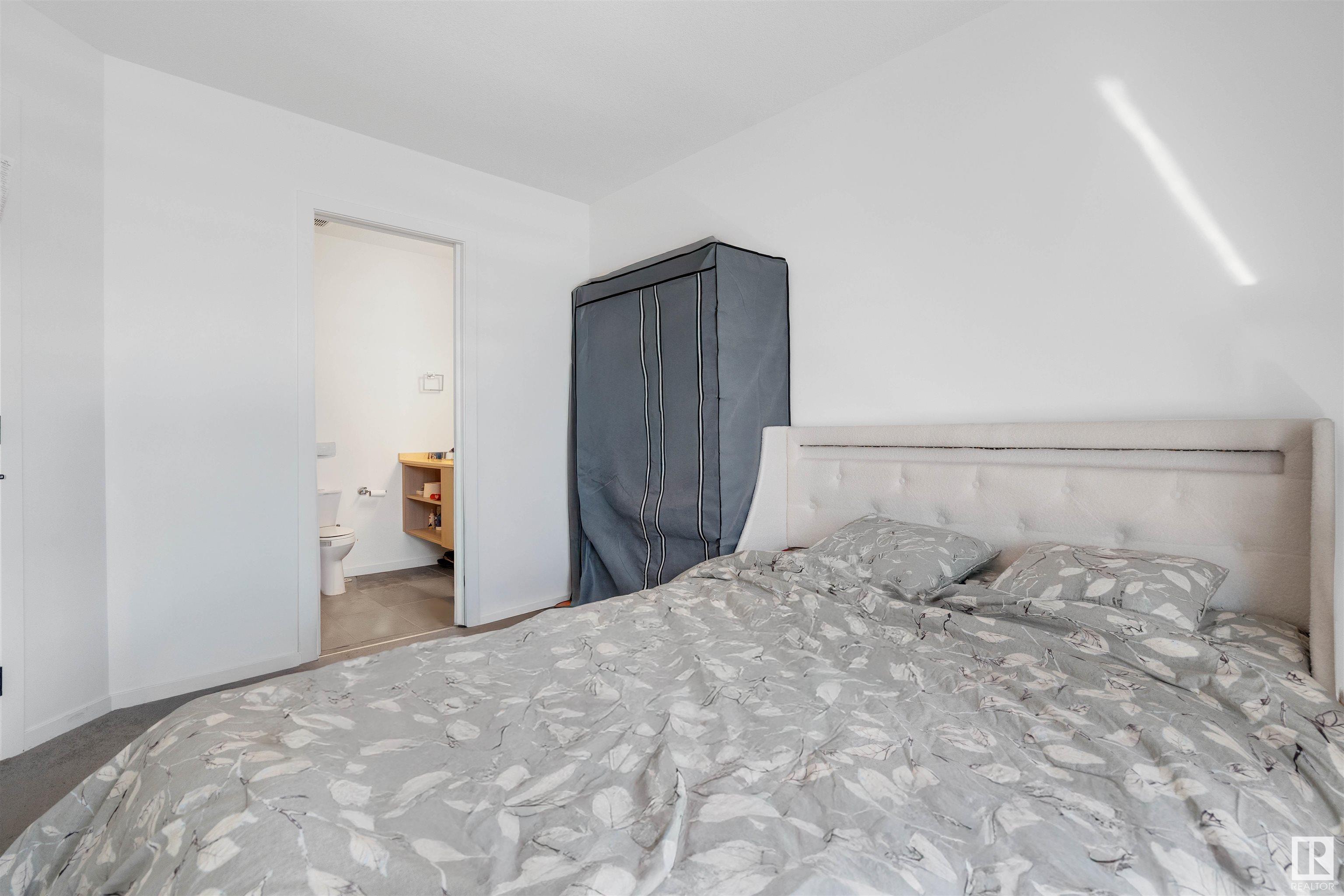 Photo 19 at 16204 102 Avenue NW, Britannia Youngstown, Edmonton