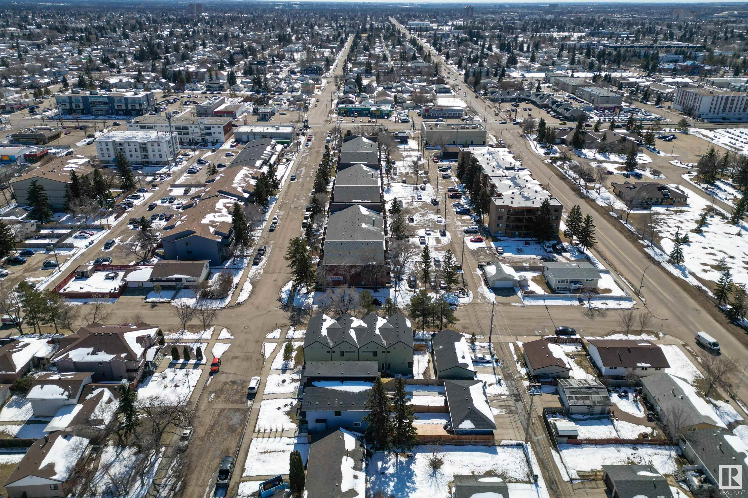 Photo 29 at 16204 102 Avenue NW, Britannia Youngstown, Edmonton