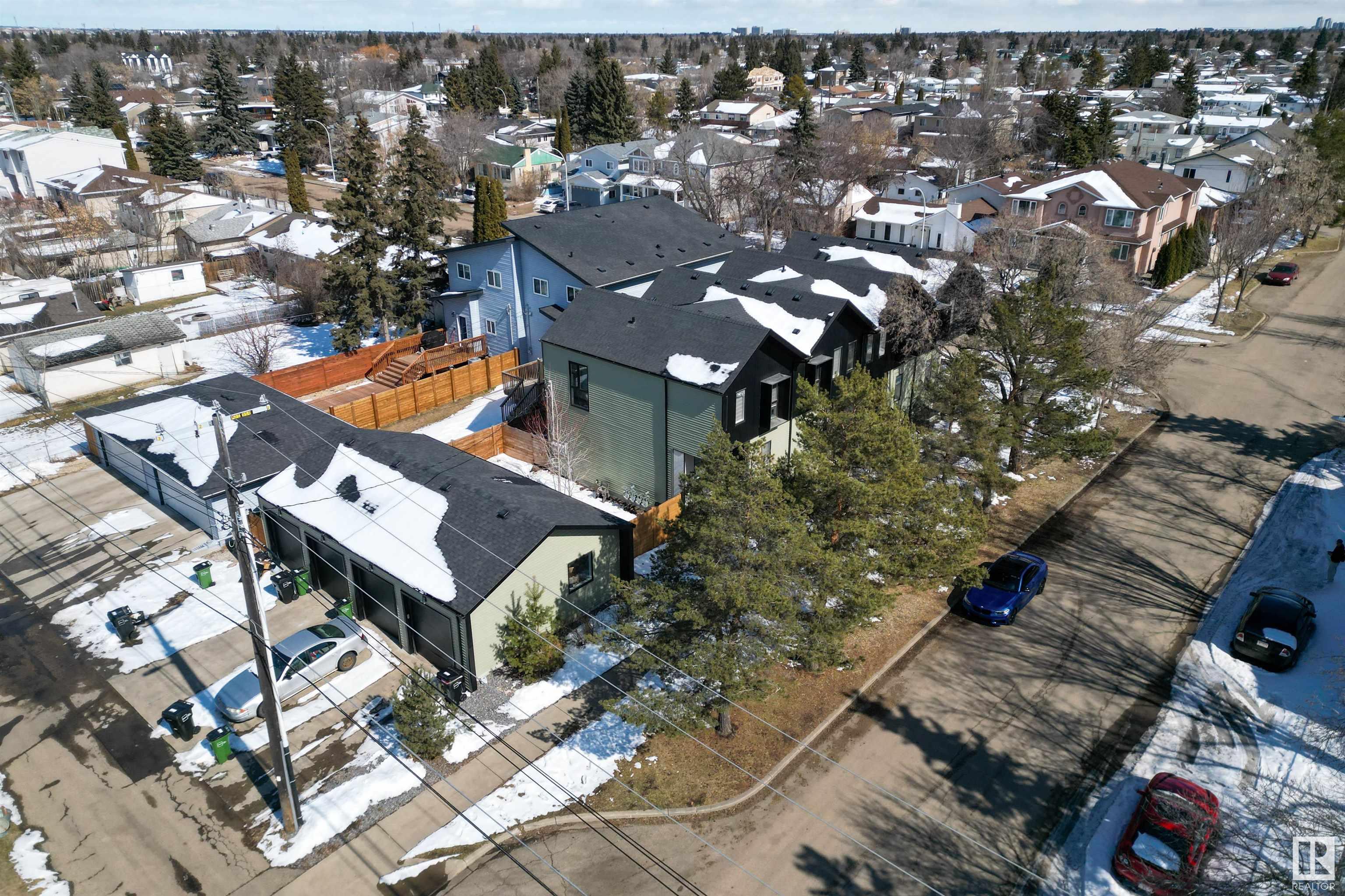 Photo 31 at 16204 102 Avenue NW, Britannia Youngstown, Edmonton
