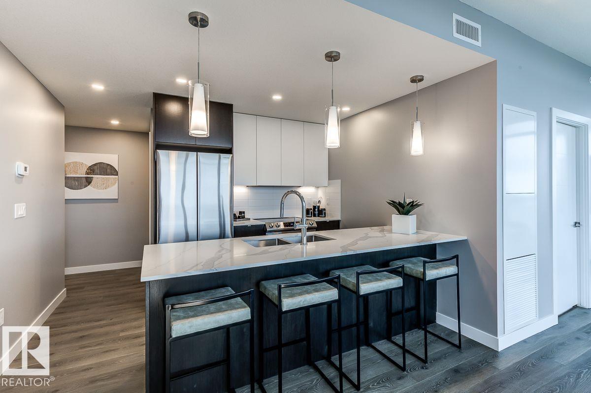 Picture for 9922 111 ST NW