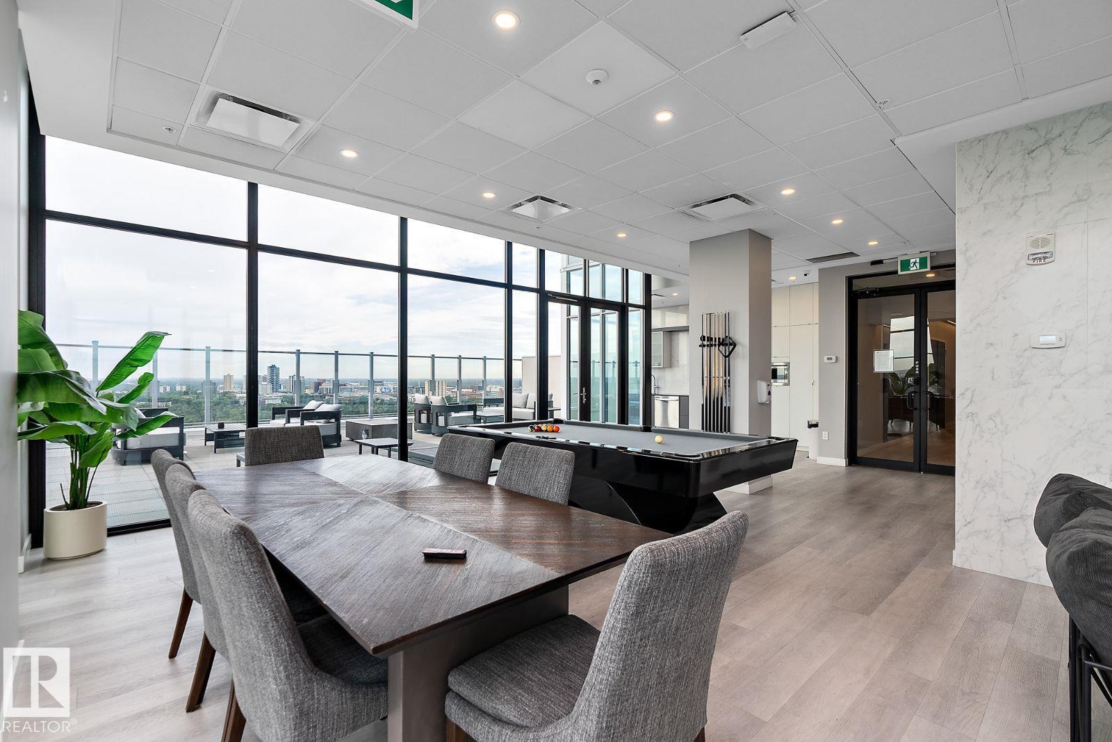 Picture for 9922 111 ST NW