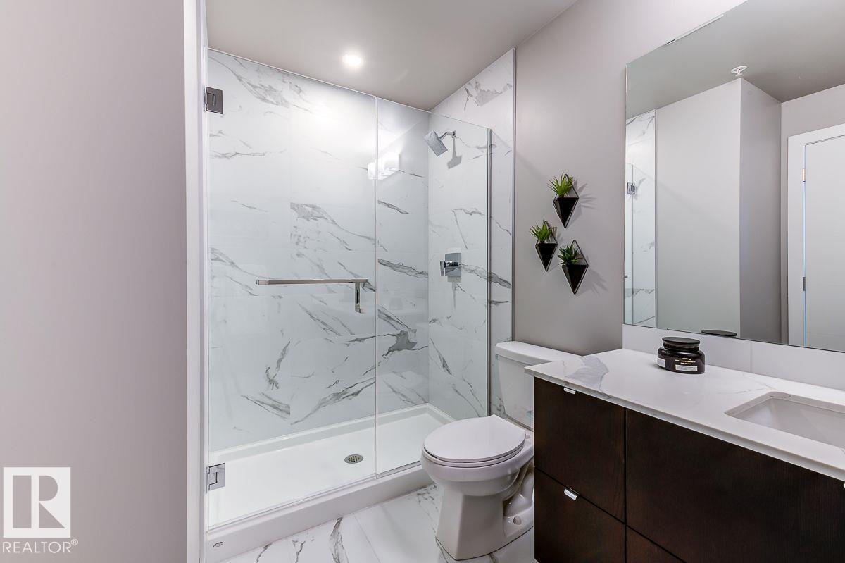 Photo 10 at 9922 111 Street NW, Wîhkwêntôwin, Edmonton