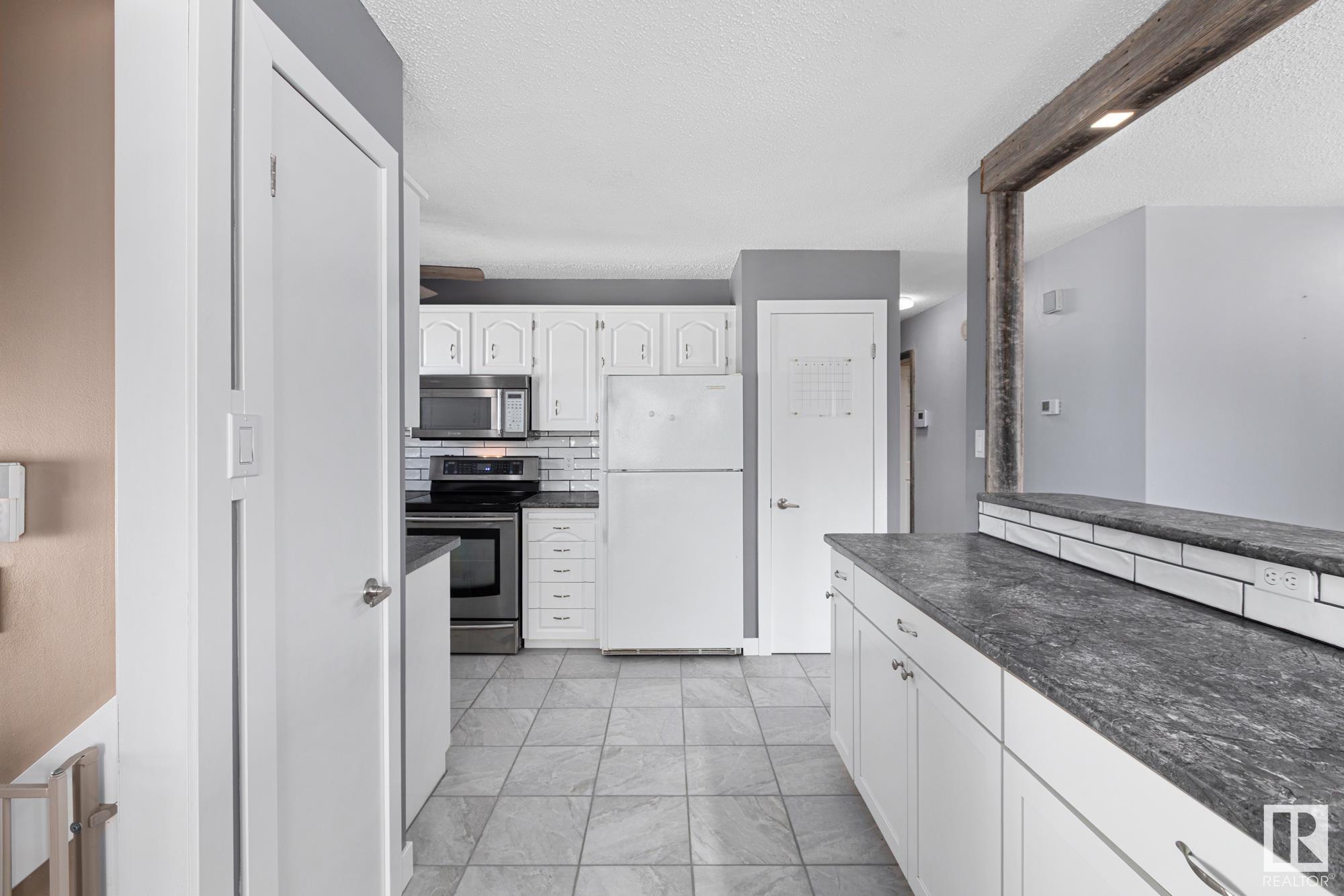 Photo 13 at 10116 104 Avenue, Morinville