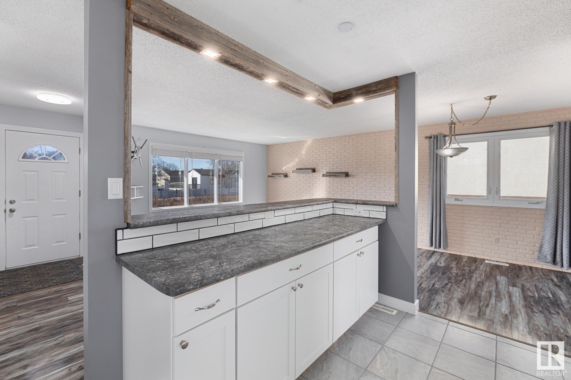 Photo 18 at 10116 104 Avenue, Morinville