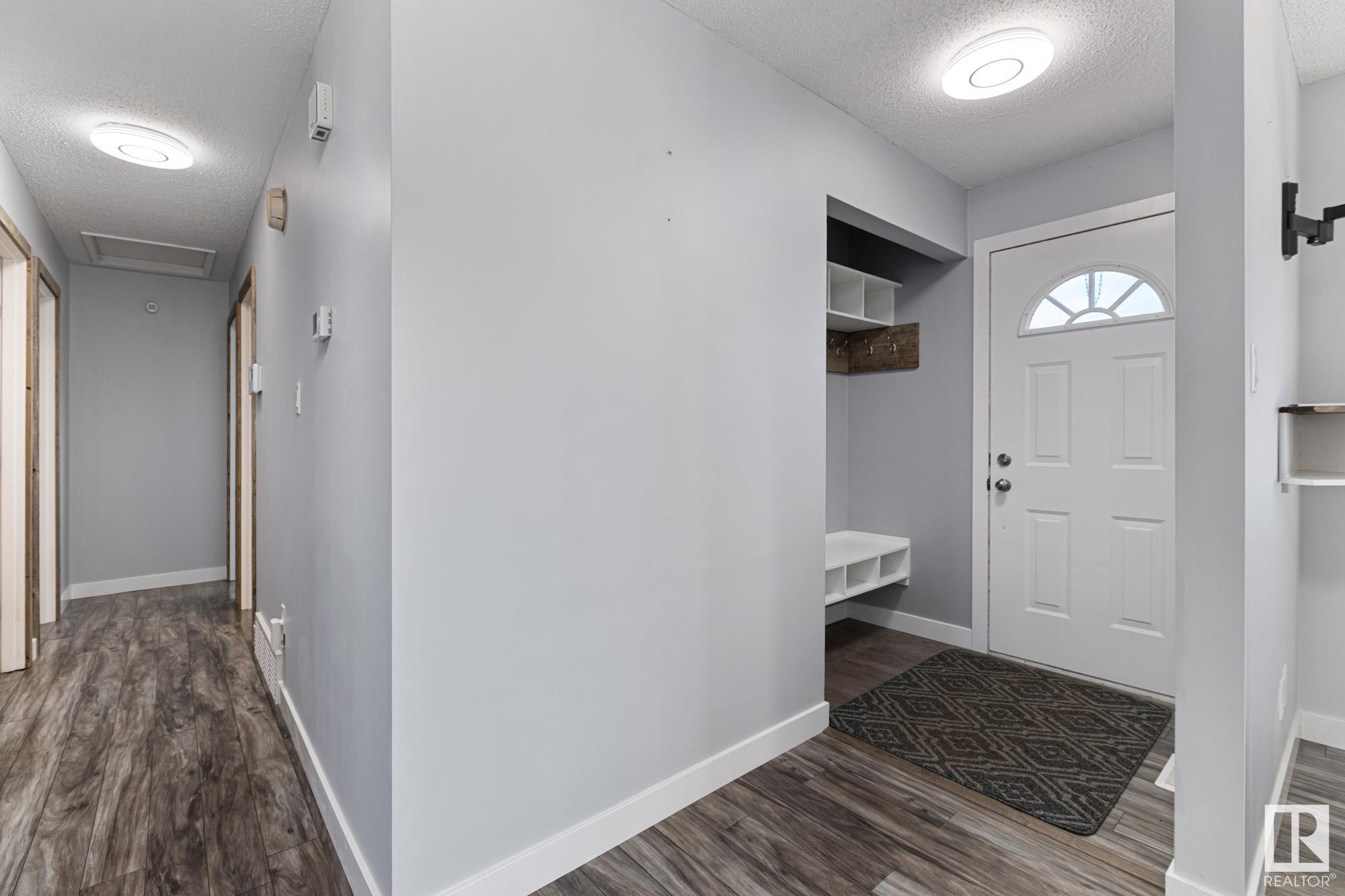 Photo 5 at 10116 104 Avenue, Morinville