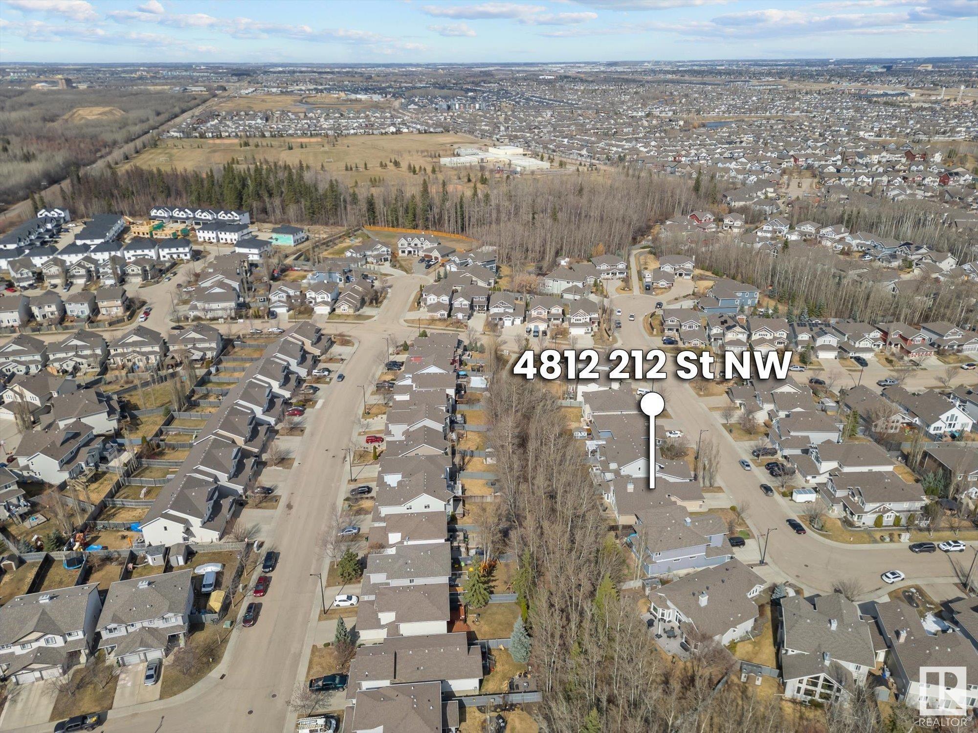 http://cdnparap120.paragonrels.com/ParagonImages/Property/p12/RAE/225343623/56/0/0/abdf1a40709739f6b3837c67a2db4a47/1/535276ae74654aed73bf09f8939e38e4/225343623-d2a53551-948b-4ac6-ac96-cf5adc9c2014.JPG