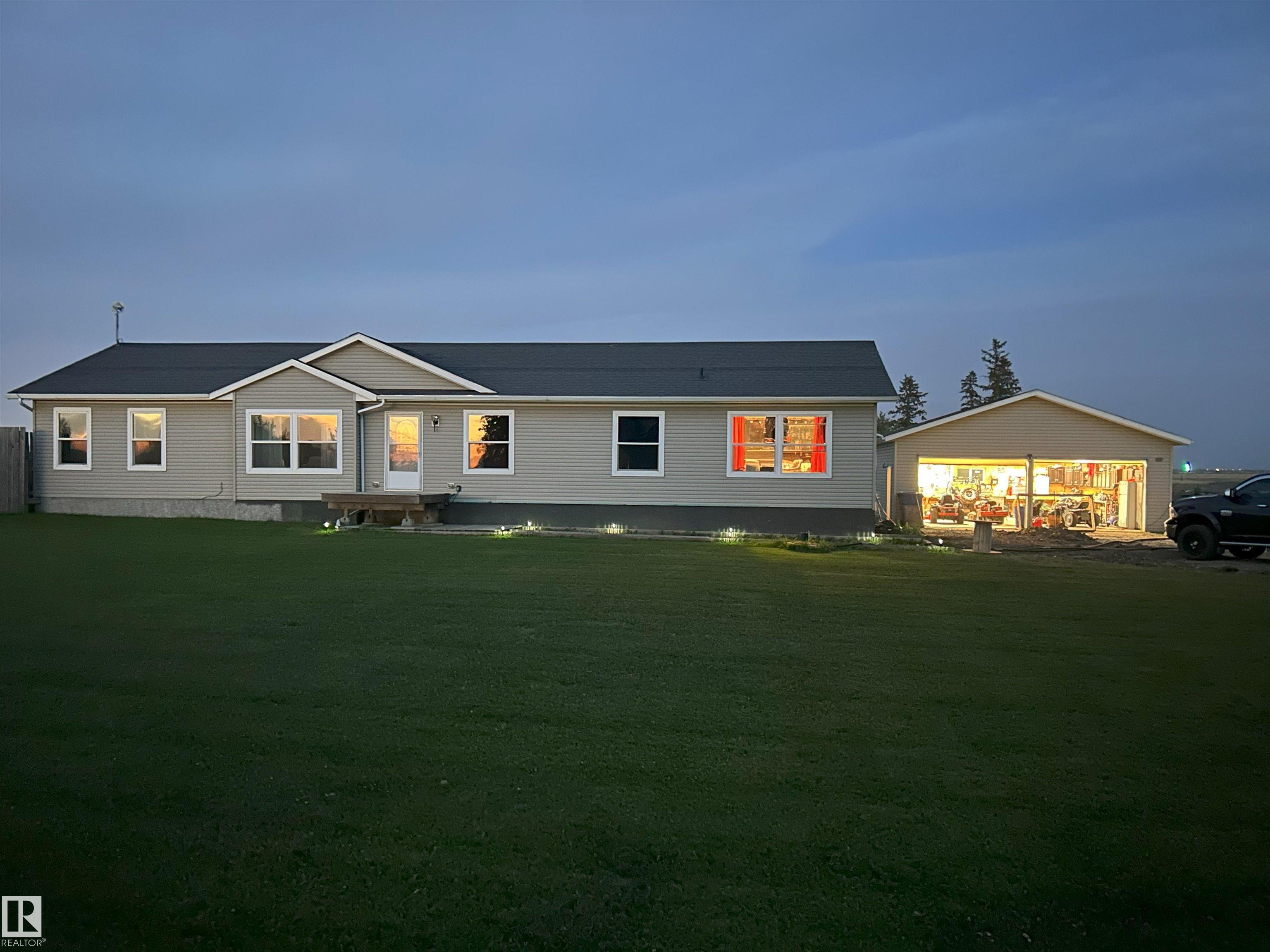 A49523 Rge Road 261, None, Rural Leduc County 