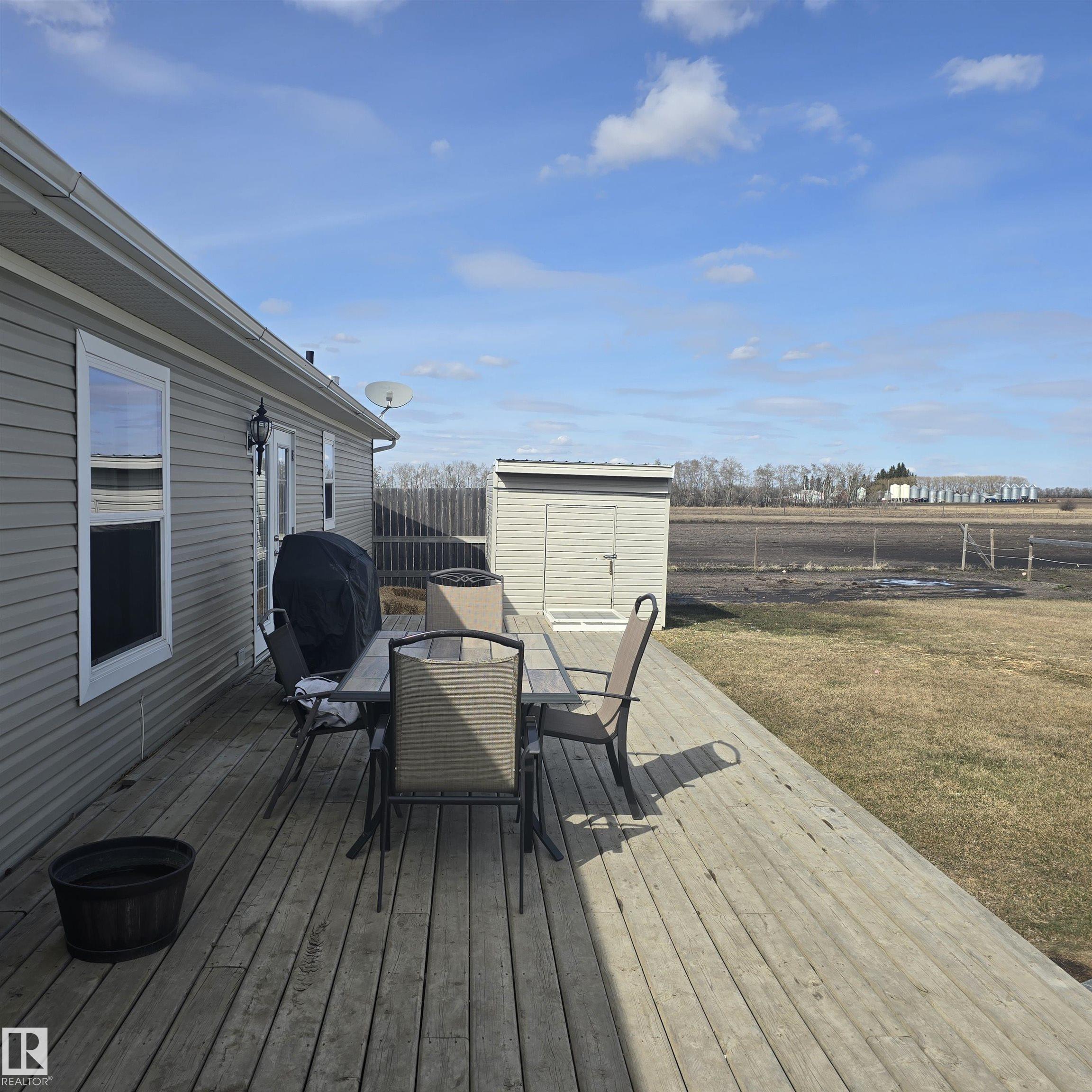 Photo 22 at A49523 Rge Road 261, None, Rural Leduc County